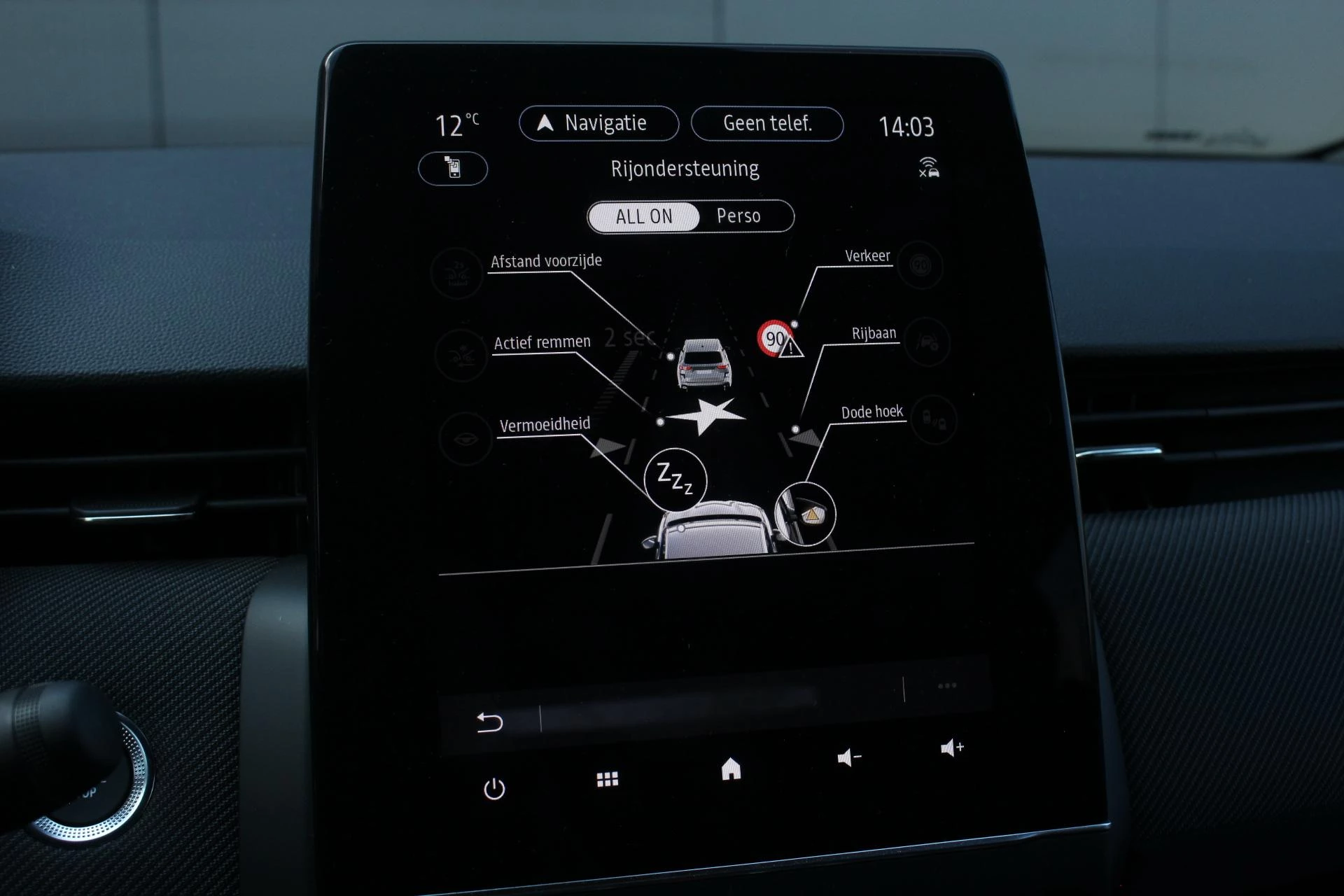 Renault-Clio-image-30