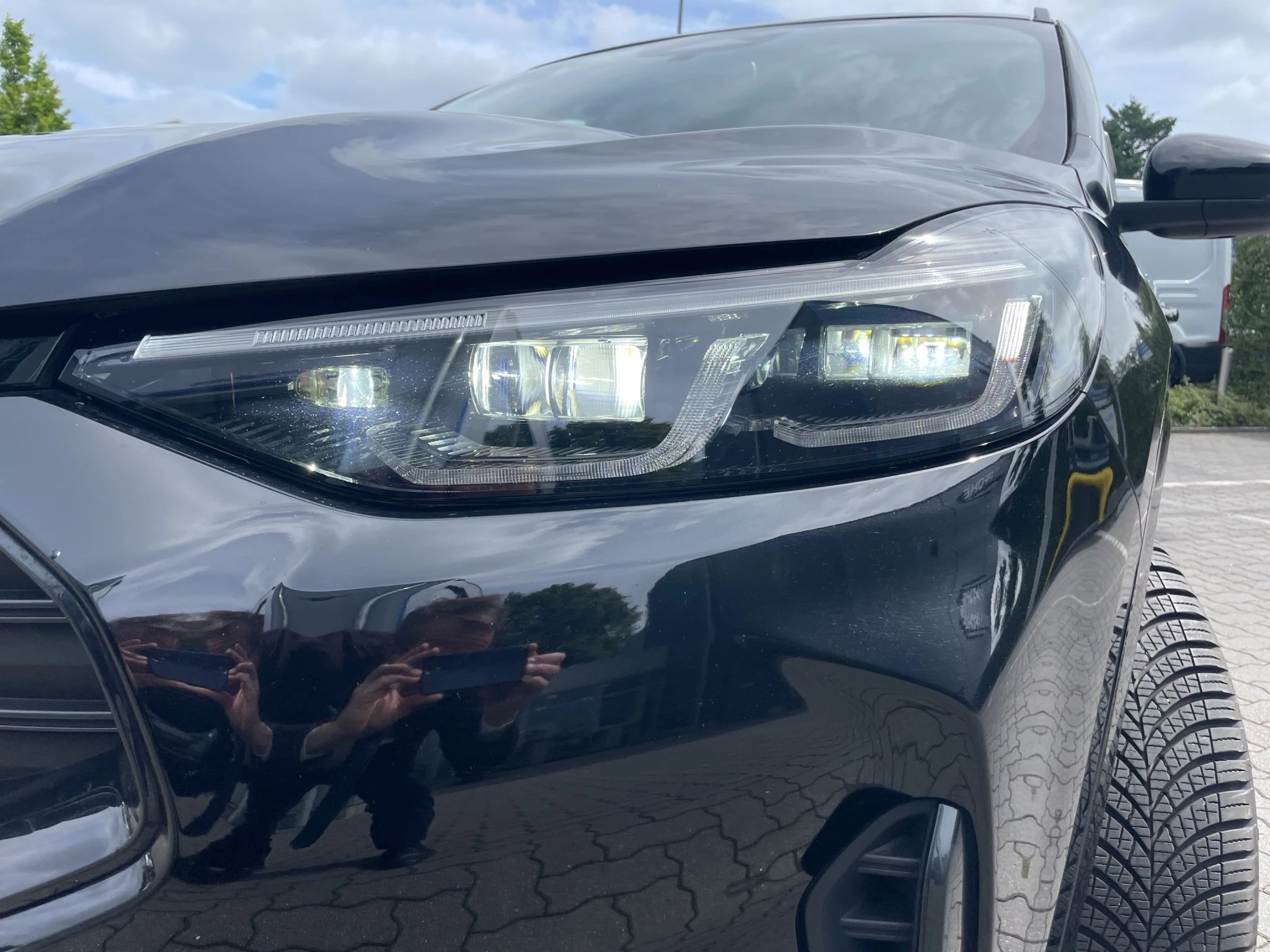 Ford Kuga ST-Line Aut.*KAM*LED-MATRIX*NAVI*GRA*WINTER-PKT.