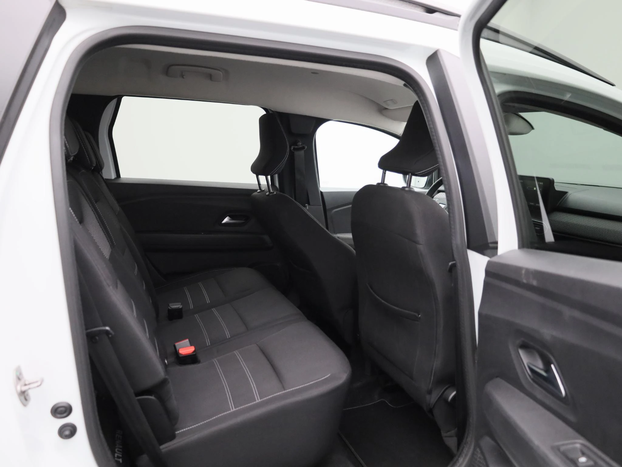 Dacia-Jogger-image-33