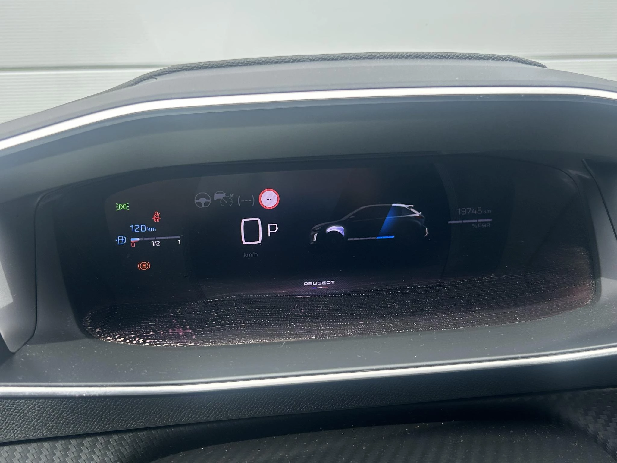 Peugeot-208-image-12