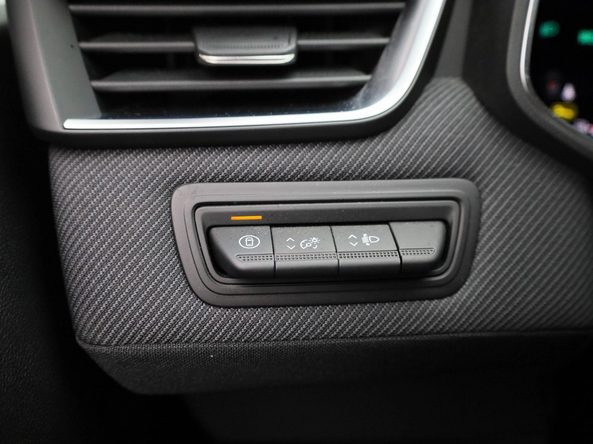 Renault-Clio-image-21