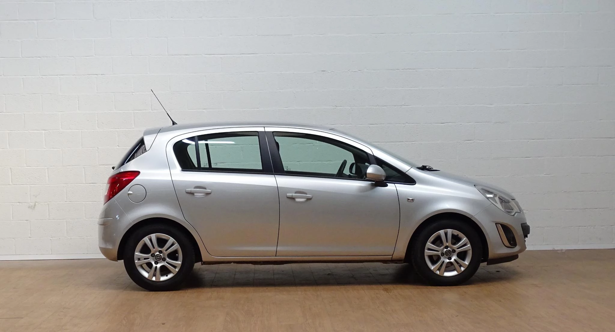 Opel Corsa 1.2 Enjoy