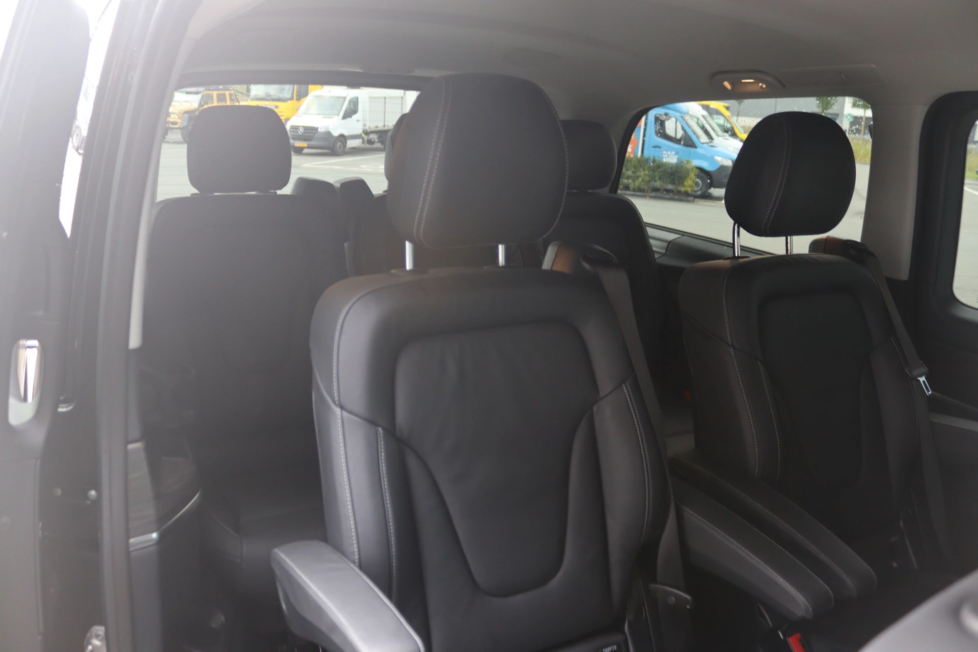 Mercedes-Benz-EQV-image-5