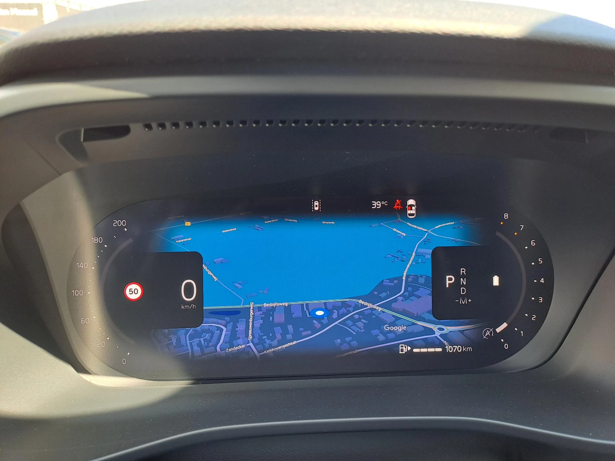 Volvo XC40 2.0 B4 Plus Dark