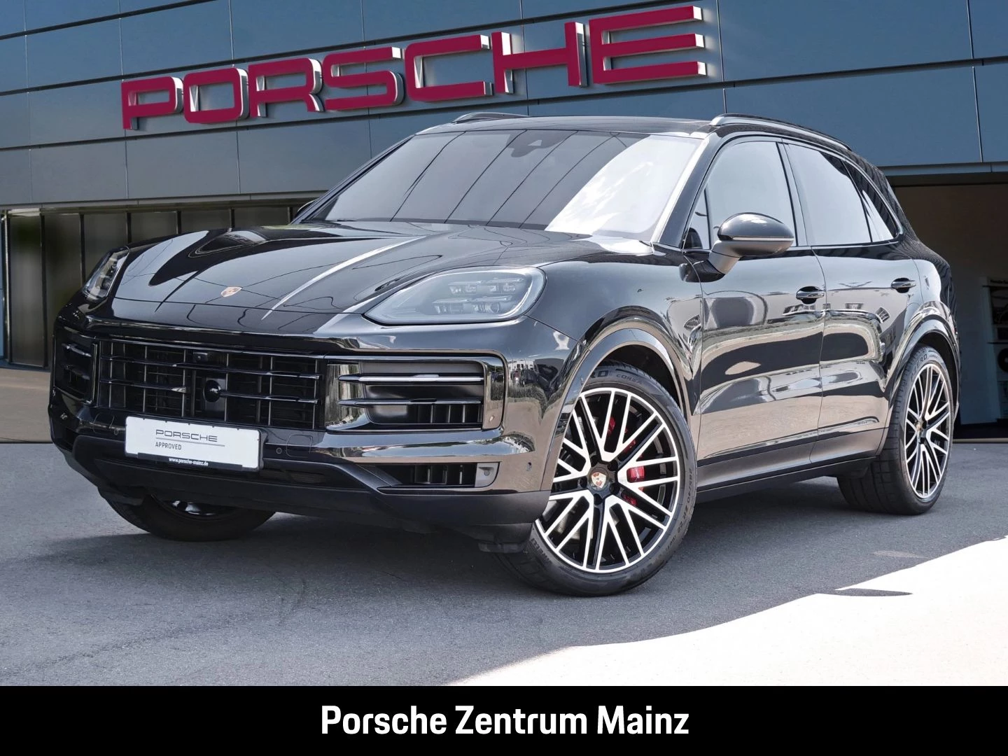 Porsche-Cayenne-image-0