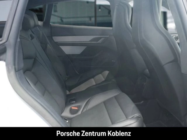 Porsche Taycan Turbo Sport Turismo turbo s