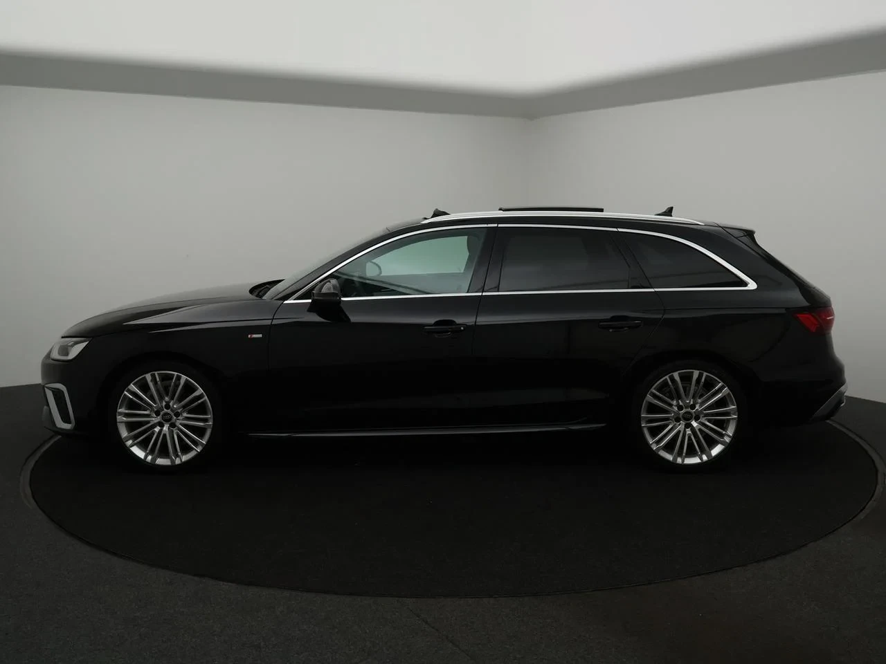 Audi-A4-image-6