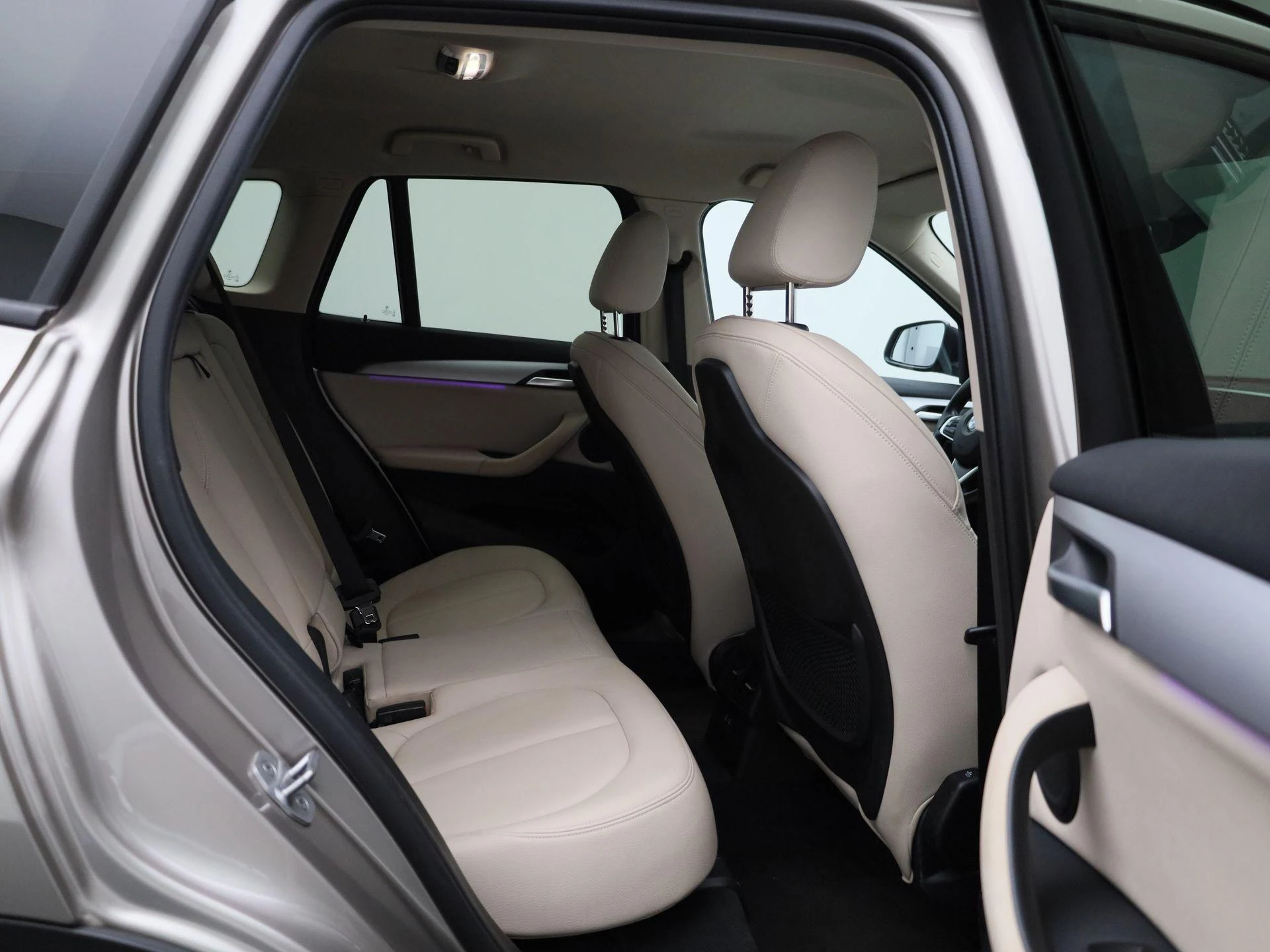 BMW X1 sDrive16dA (85 kW)