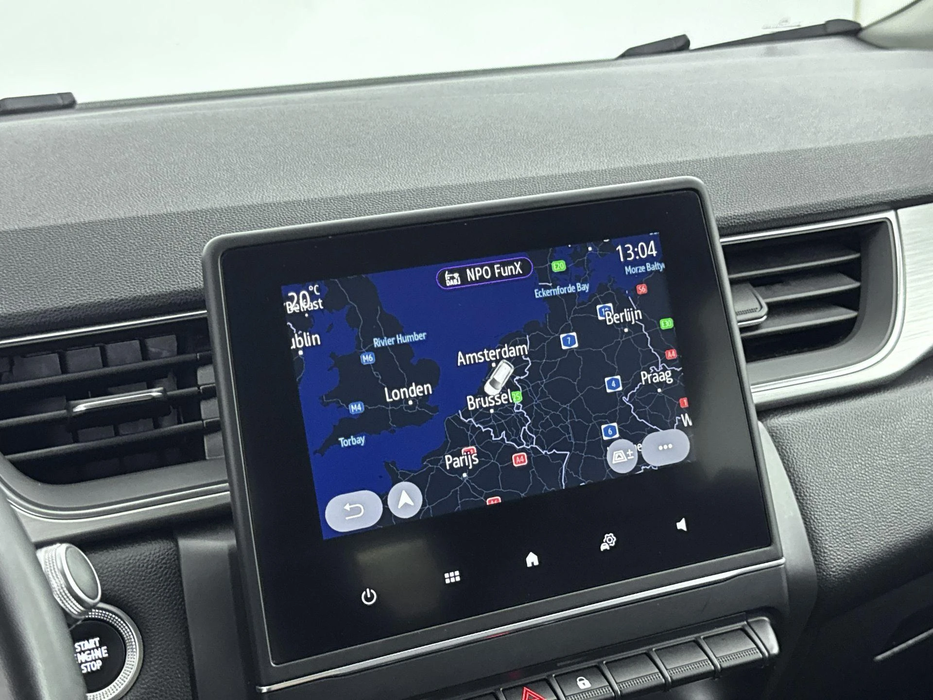Renault-Captur-image-14