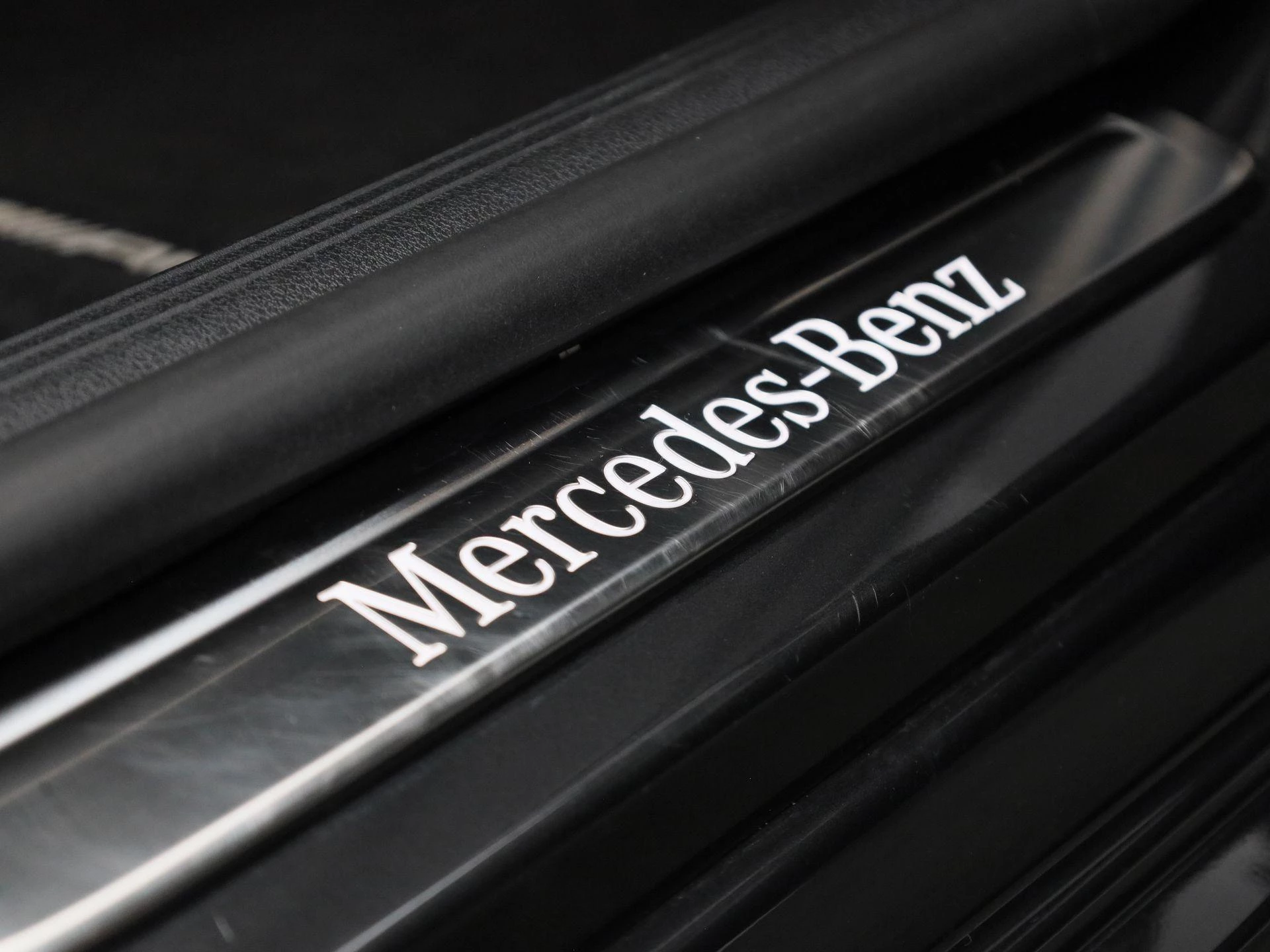 Mercedes-Benz-C-Klasse-image-42