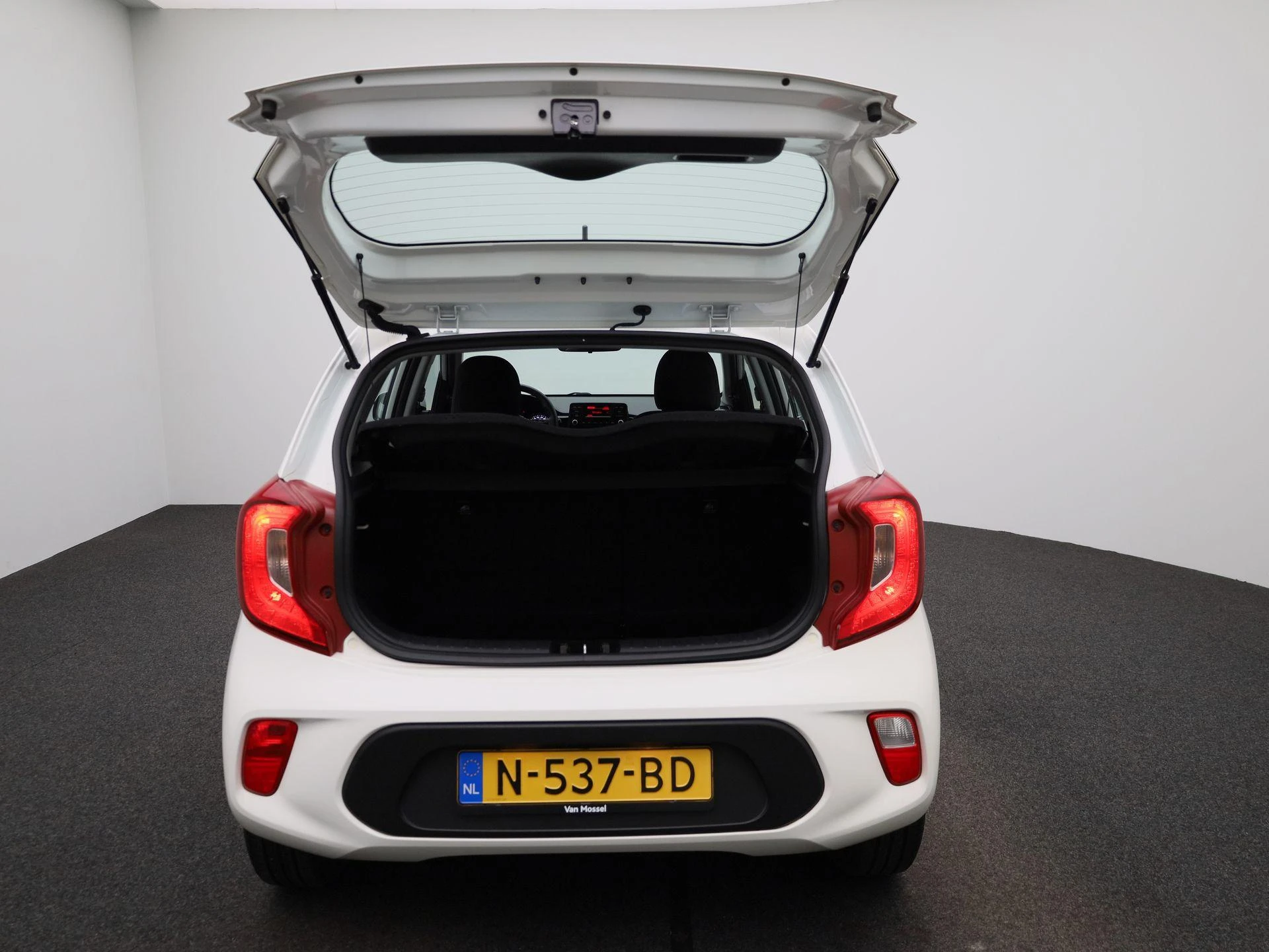 Kia-Picanto-image-10