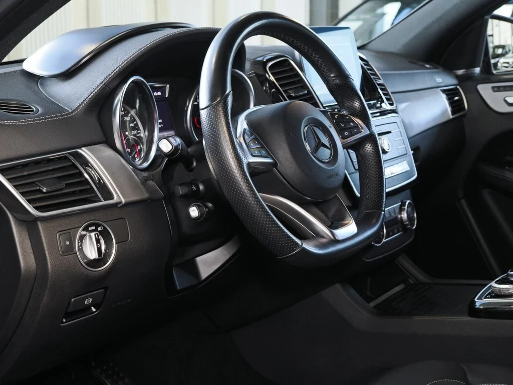 Mercedes-AMG-GLE 43 AMG-image-8