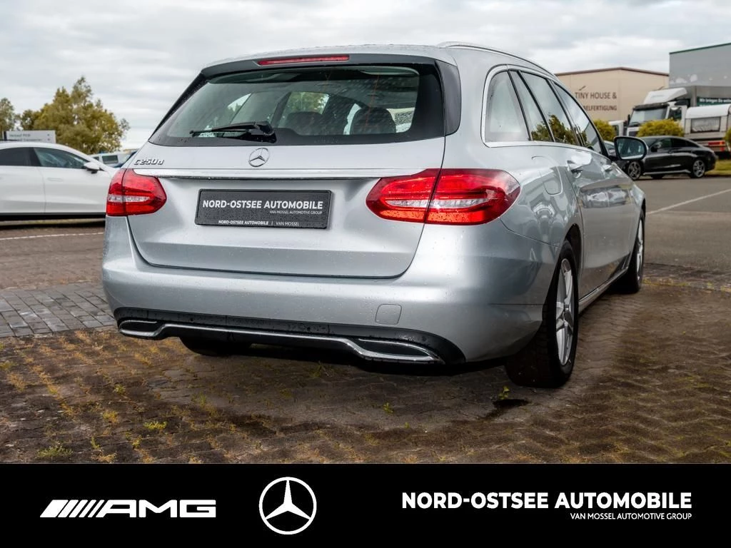 Mercedes-Benz C-Klasse 250 d T AVANTGARDE NAVI TEMPO KAMERA AHK LED AVANTGARDE