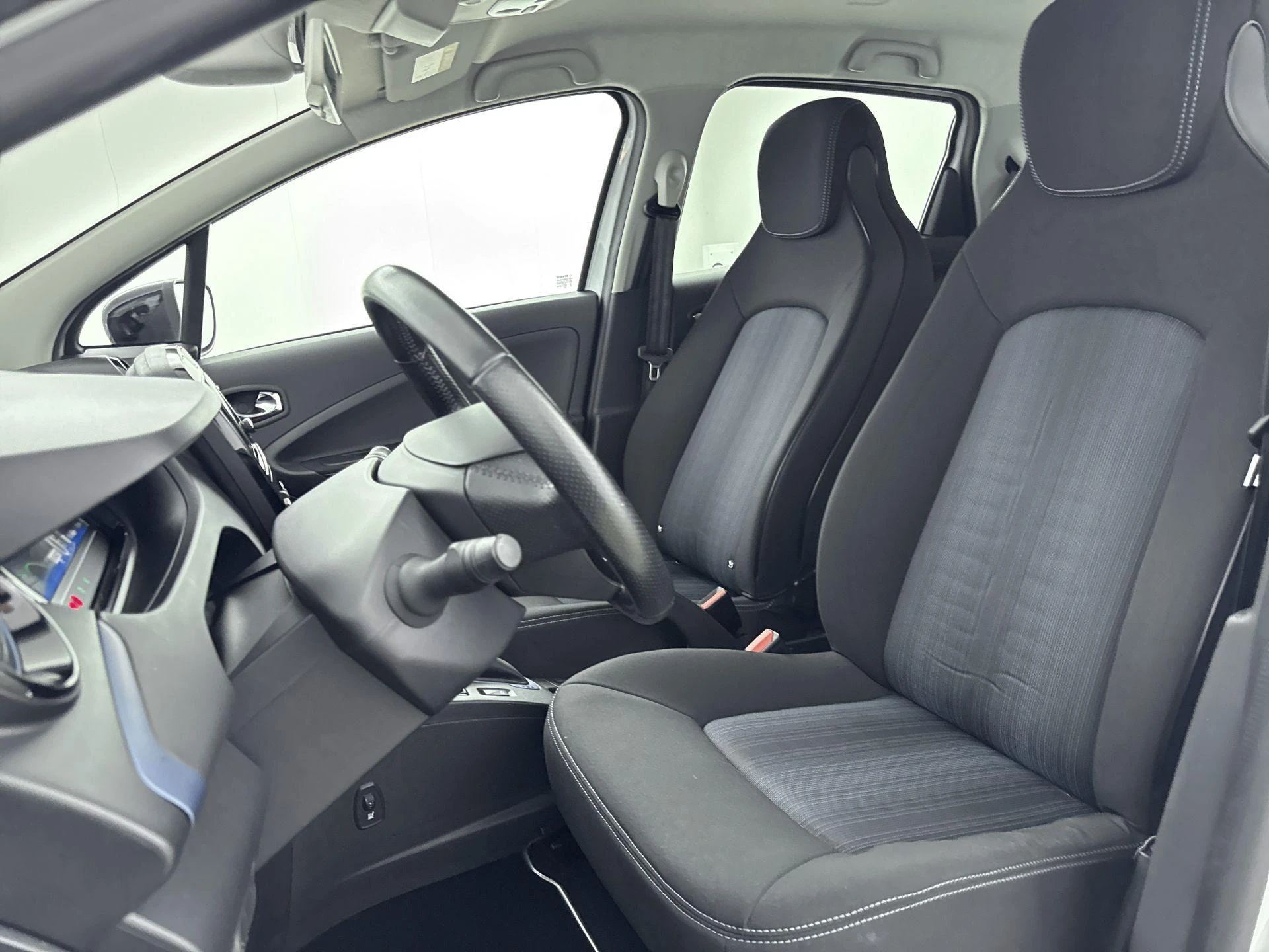 Renault-ZOE-image-27
