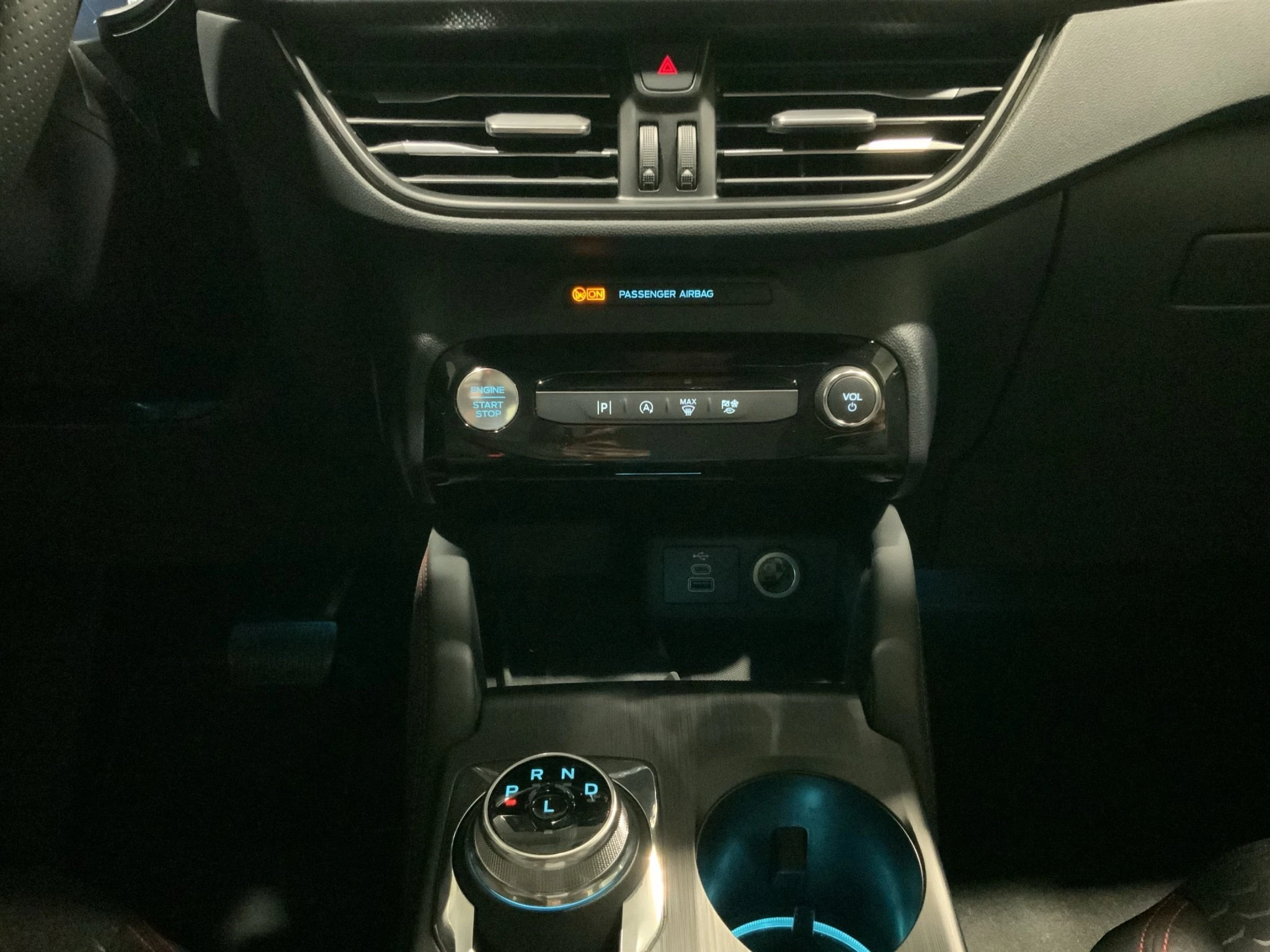 Ford-Kuga-image-13