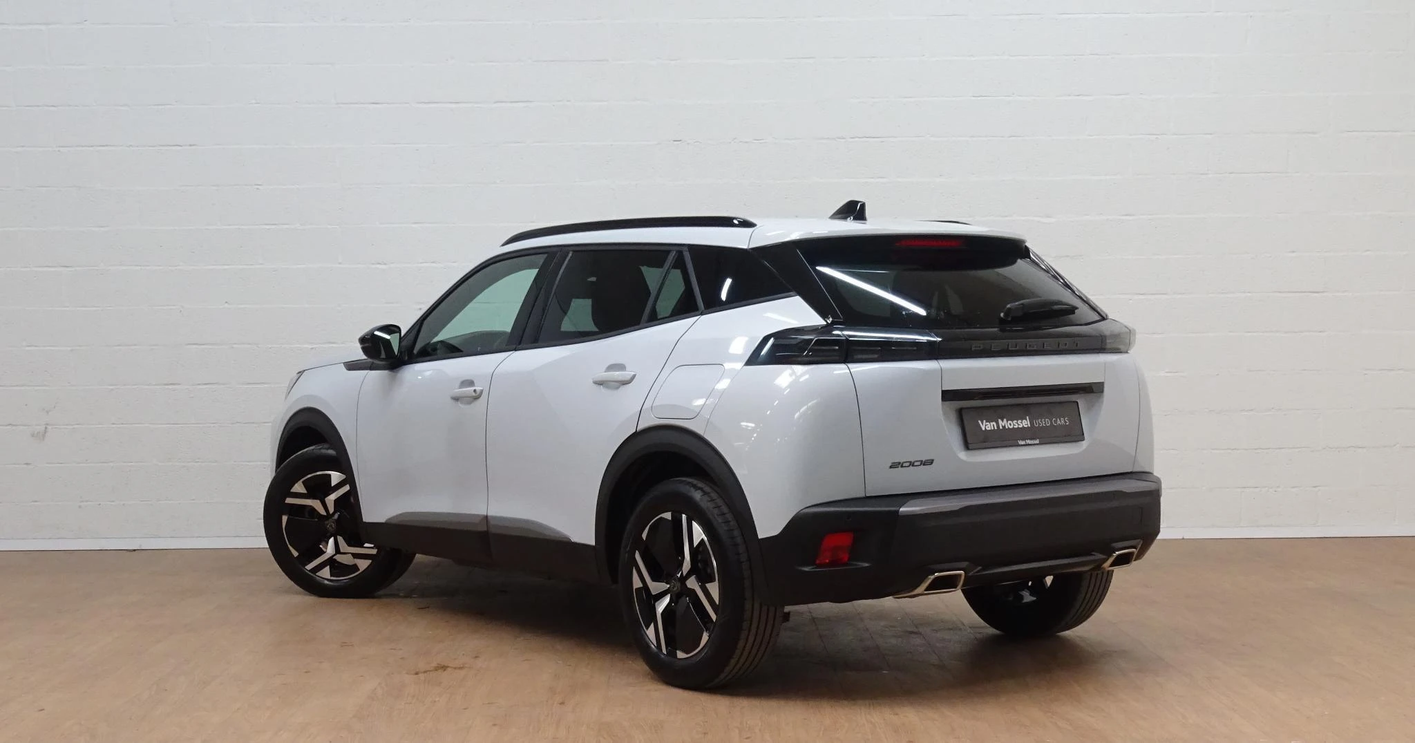 Peugeot-2008-image-2