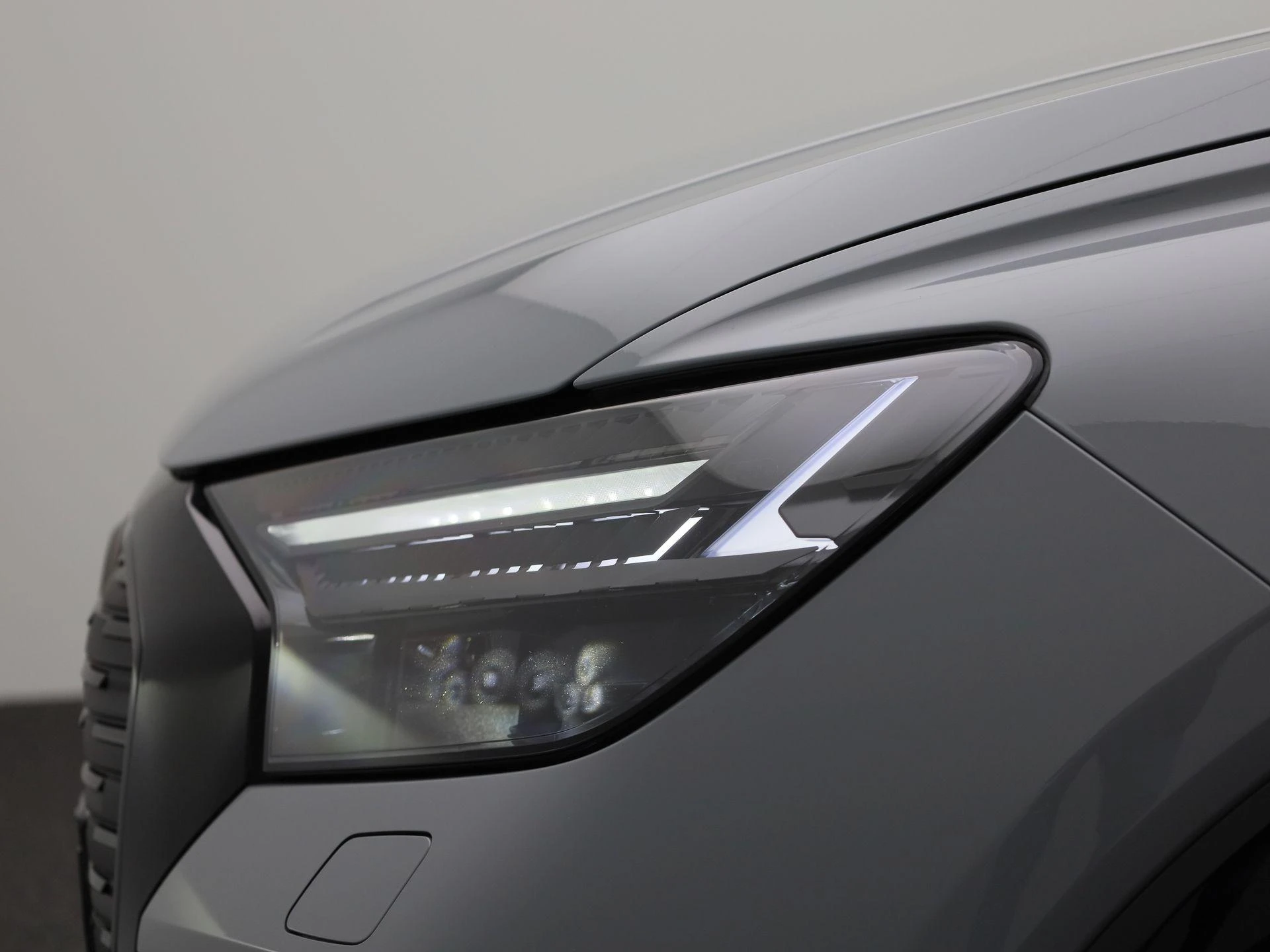 Audi-Q4 Sportback e-tron-image-15