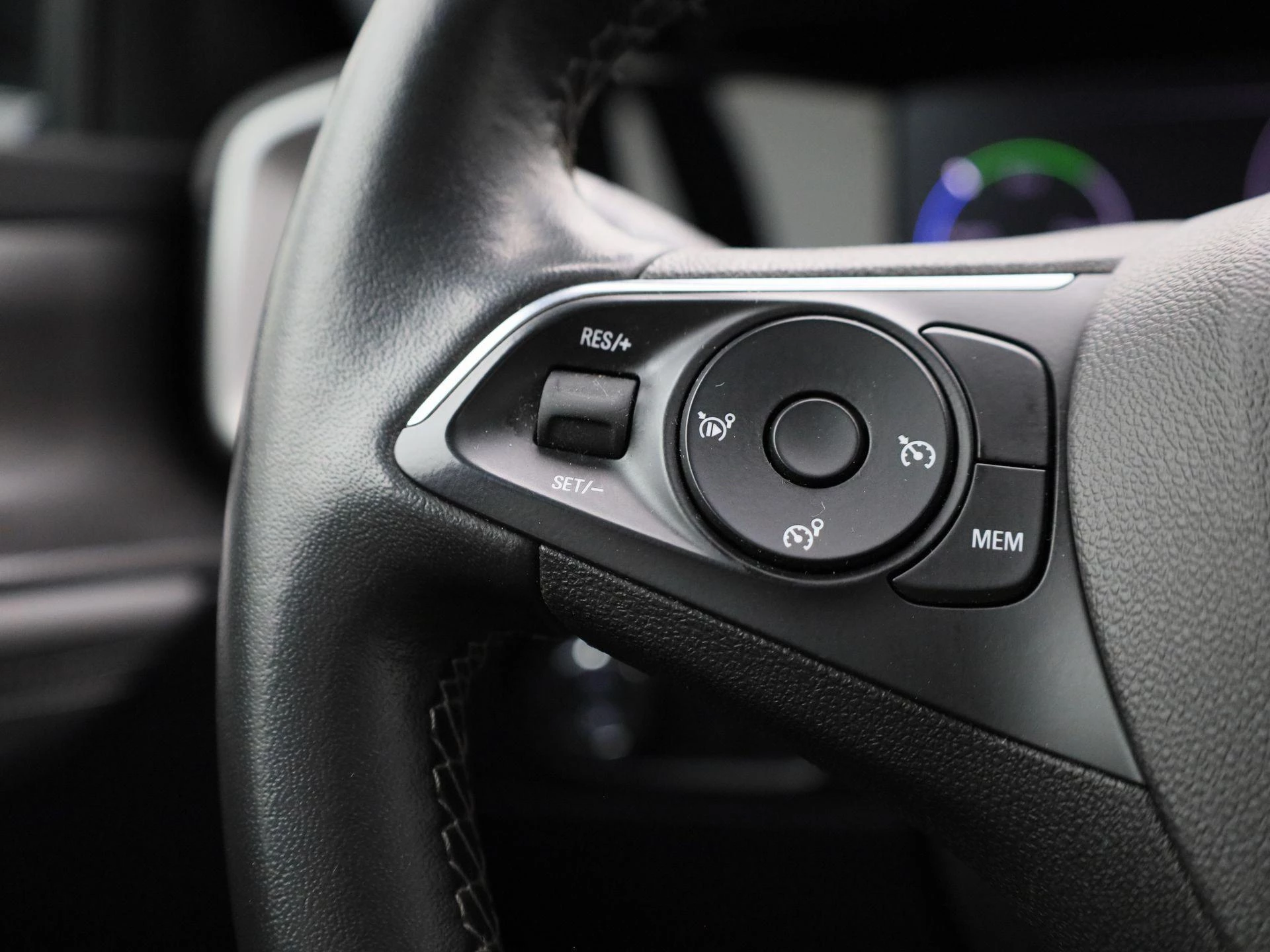 Opel-Mokka-e-image-22