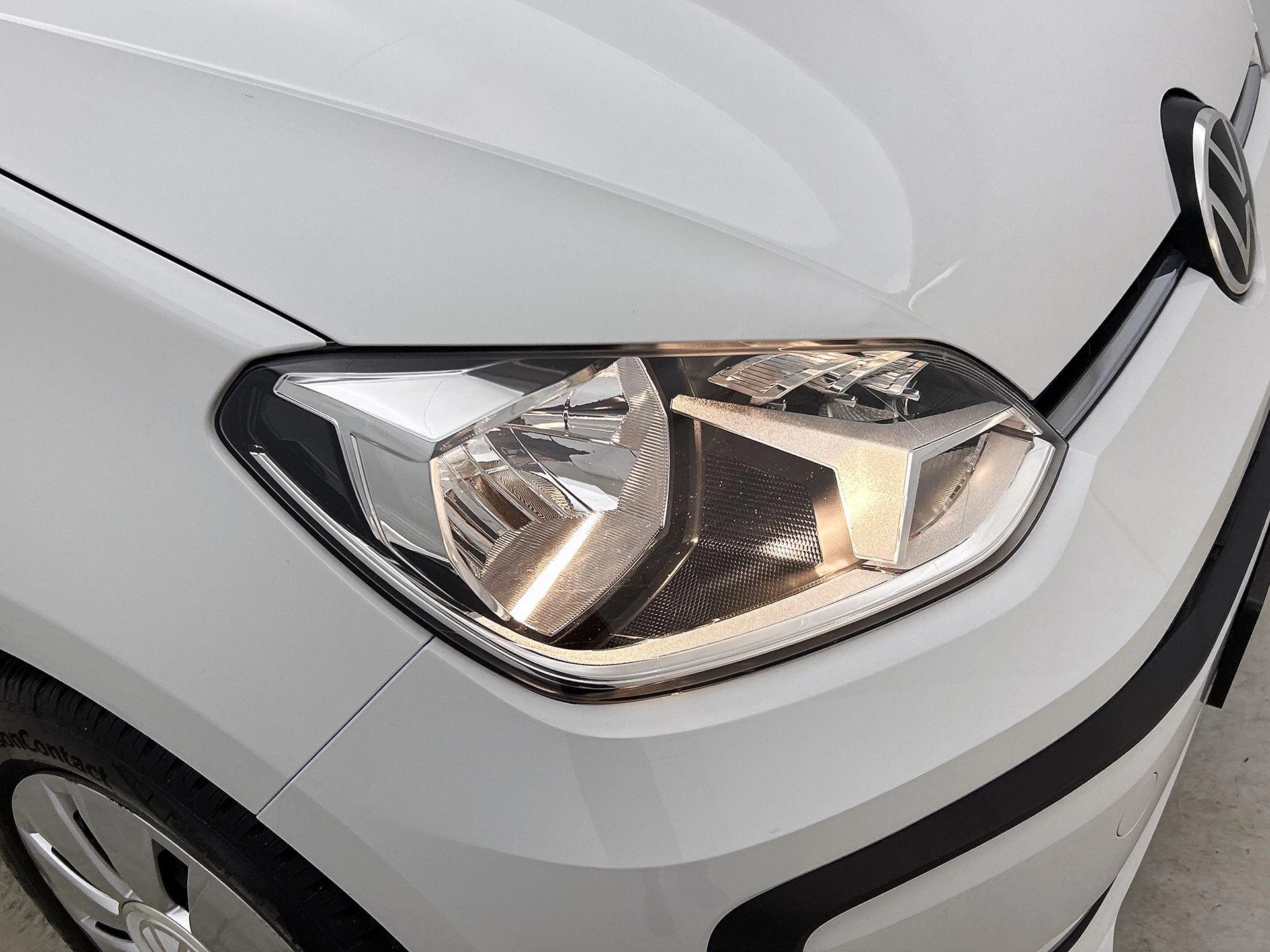 Volkswagen-up!-image-16