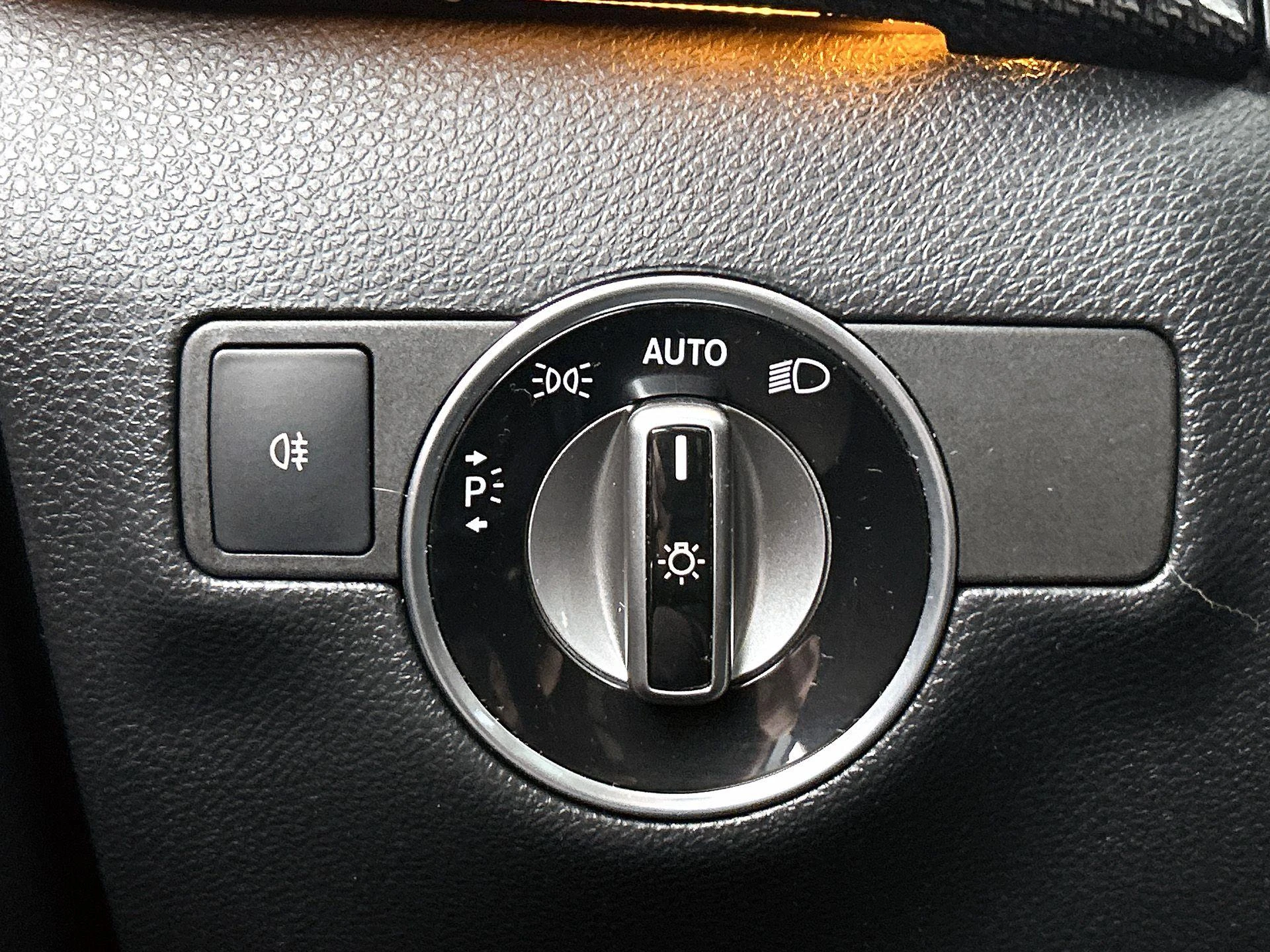 Mercedes-Benz-B-Klasse-image-25