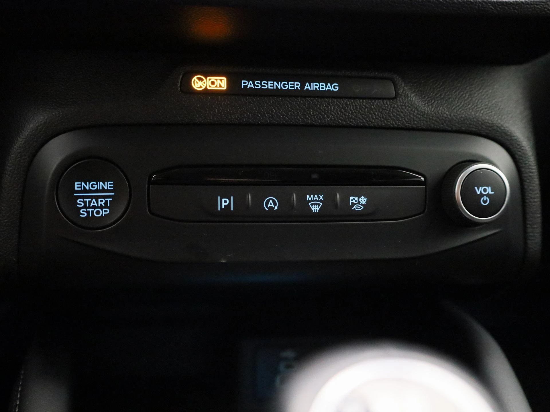 Ford Focus Clipper 1.0i EcoBoost MHEV 92kW Connected