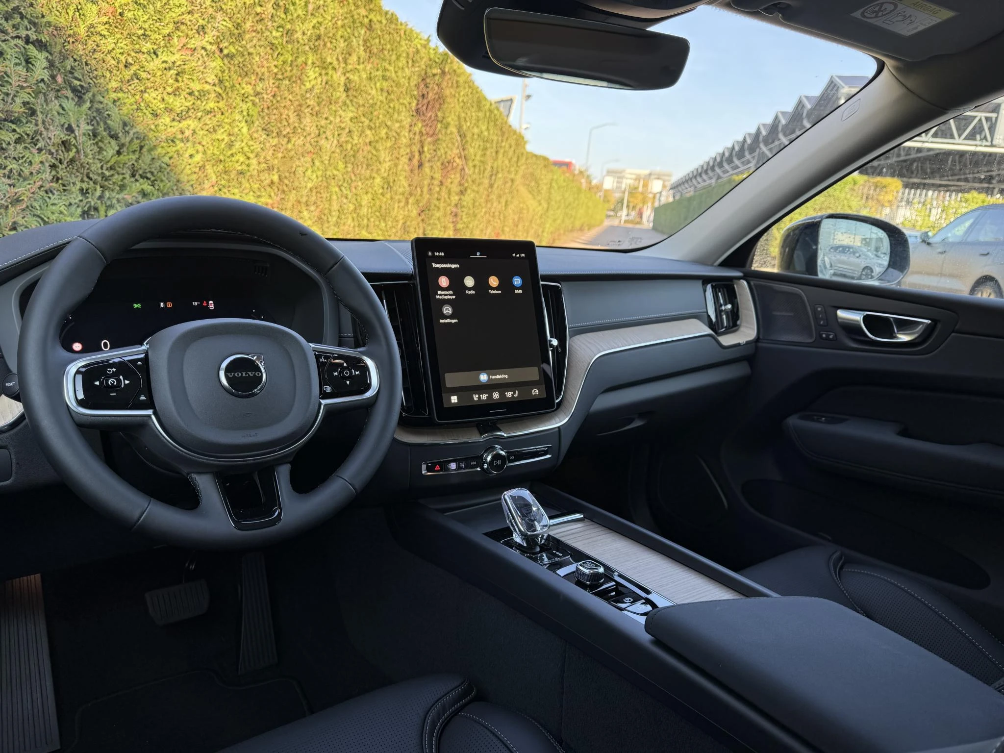 Volvo-XC60-image-1