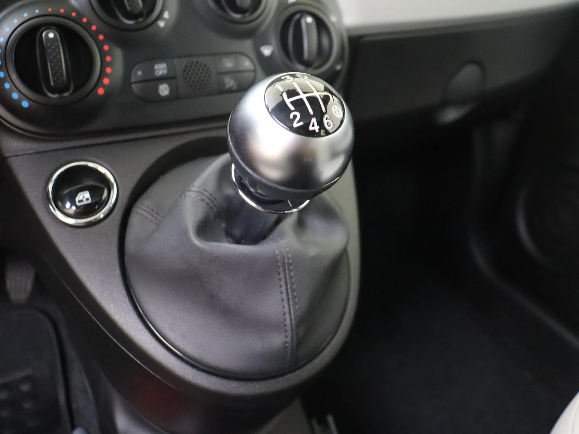 Fiat-500-image-14