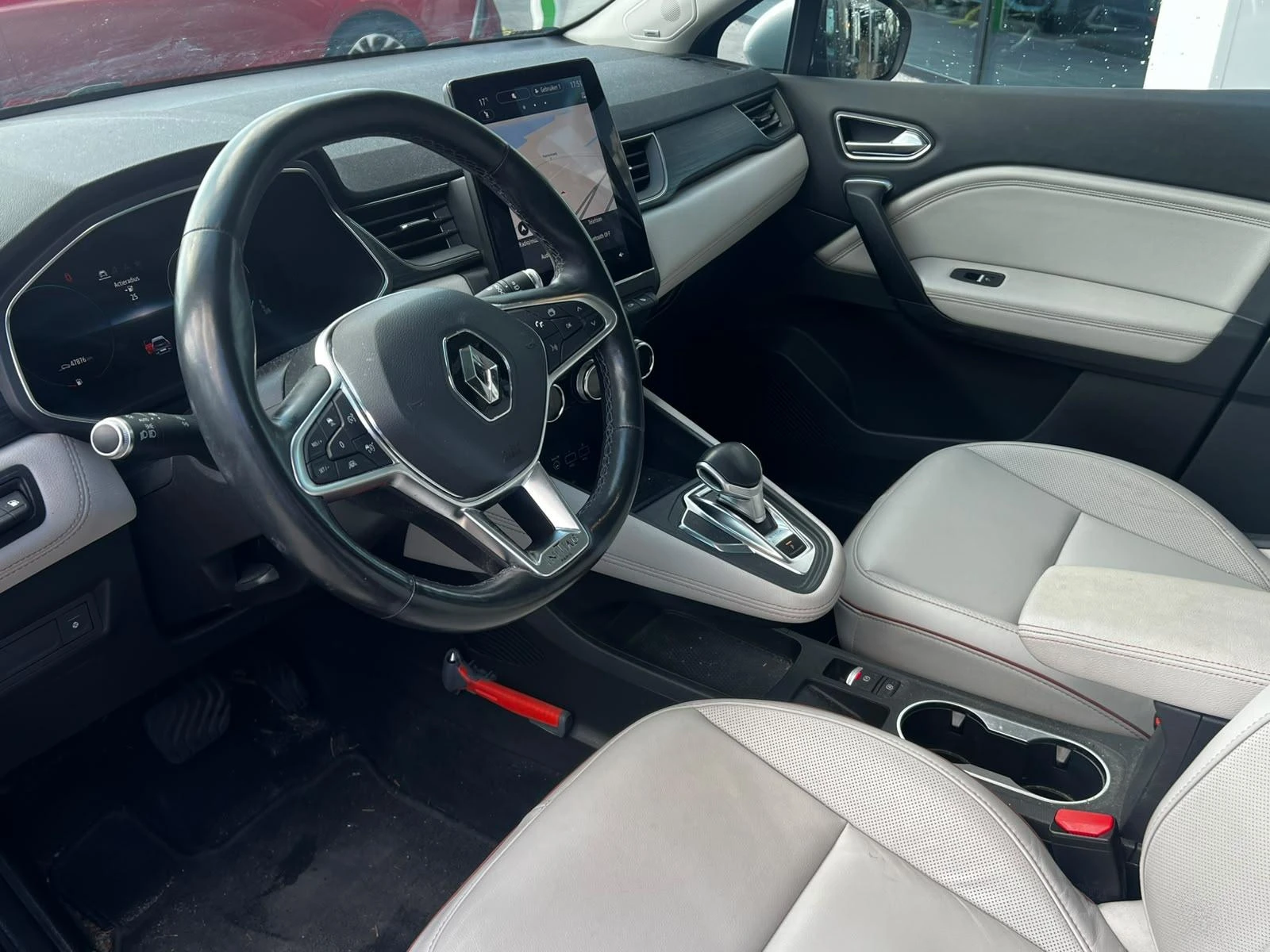 Renault Captur 1.6 E-Tech Plug-in Hybrid 160 Initiale Paris