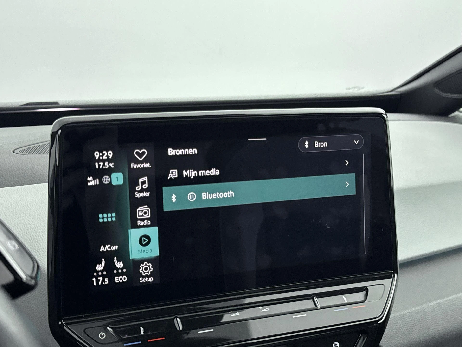 Volkswagen-ID.3-image-11
