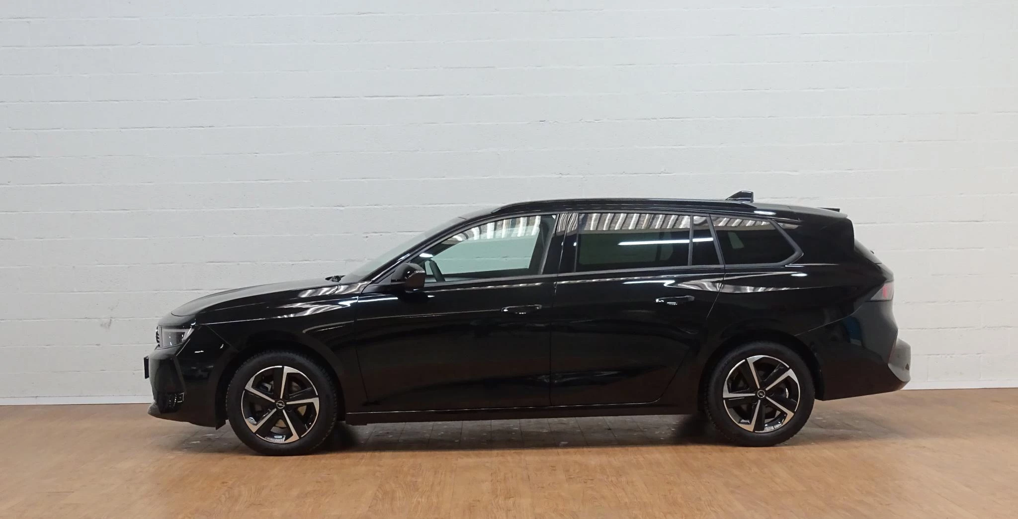 Opel Astra Sports Tourer 1.2T Edition