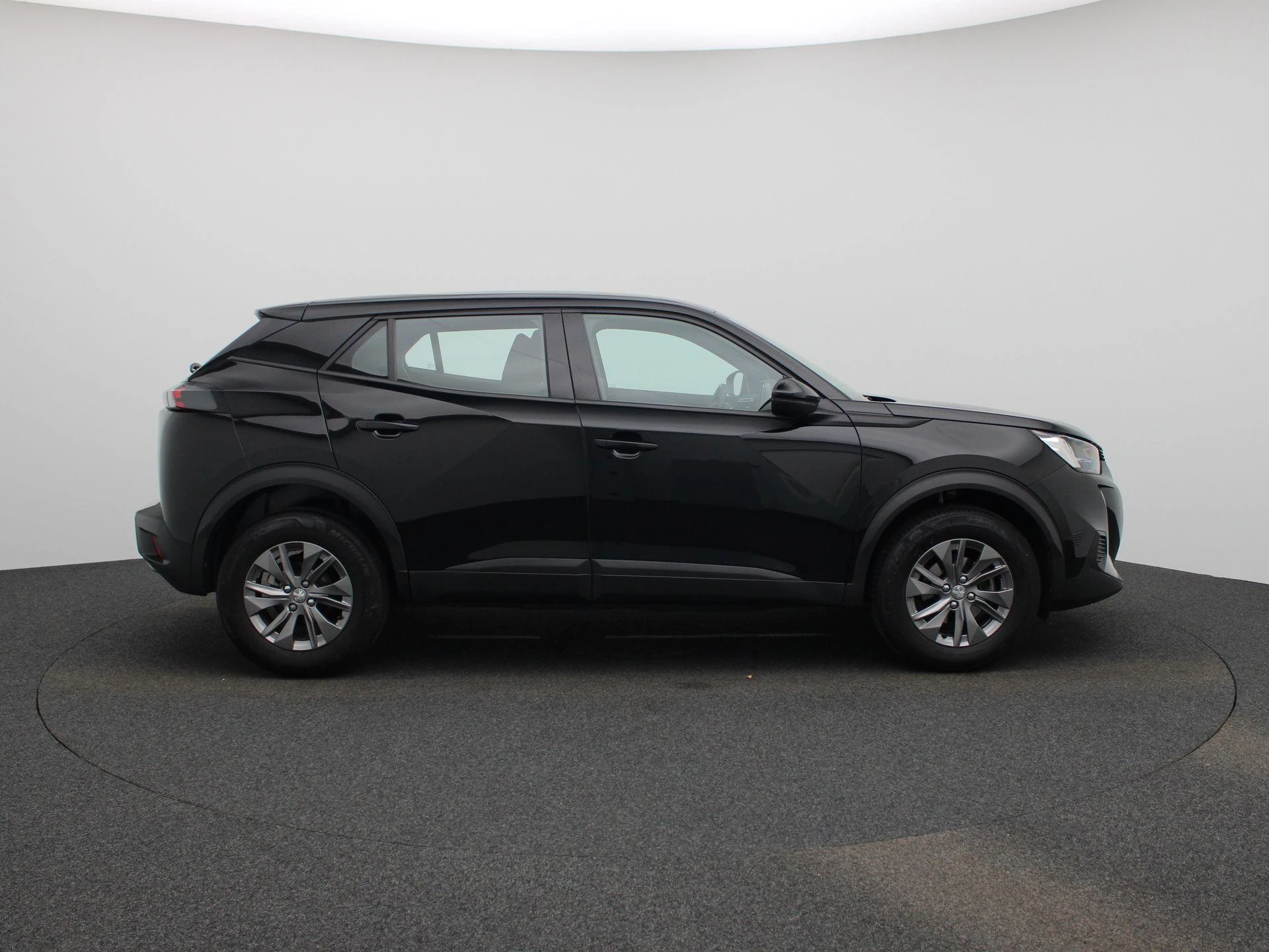 Peugeot 2008 1.2 PureTech Active Pack