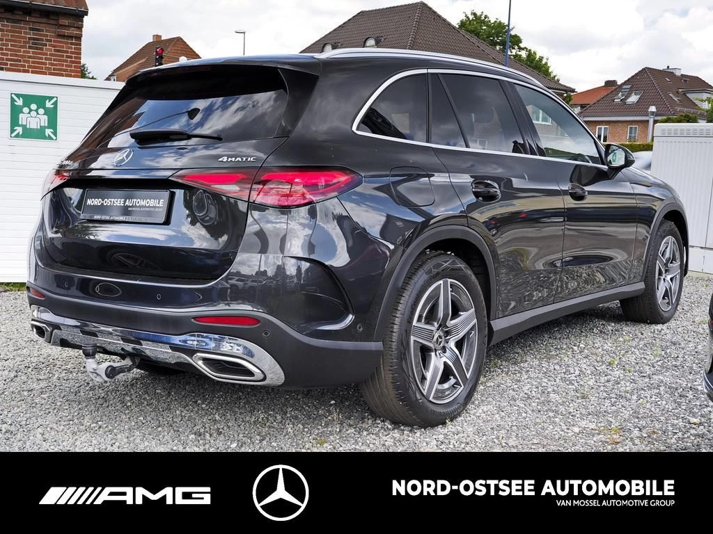 Mercedes-Benz GLC 300 d AMG 4M AHK DISTRONIC MBUX SHZ KERYLESS AMG Line