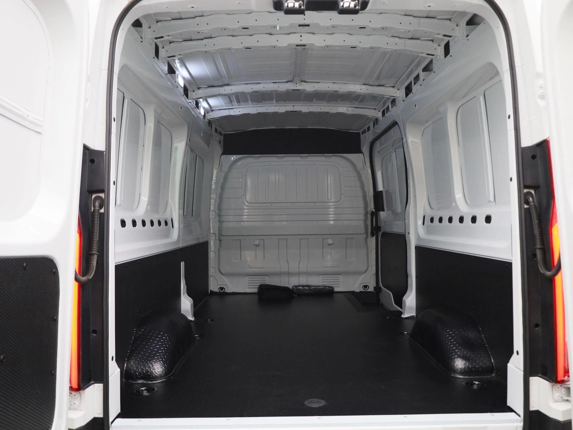 Maxus-eDeliver9-image-14