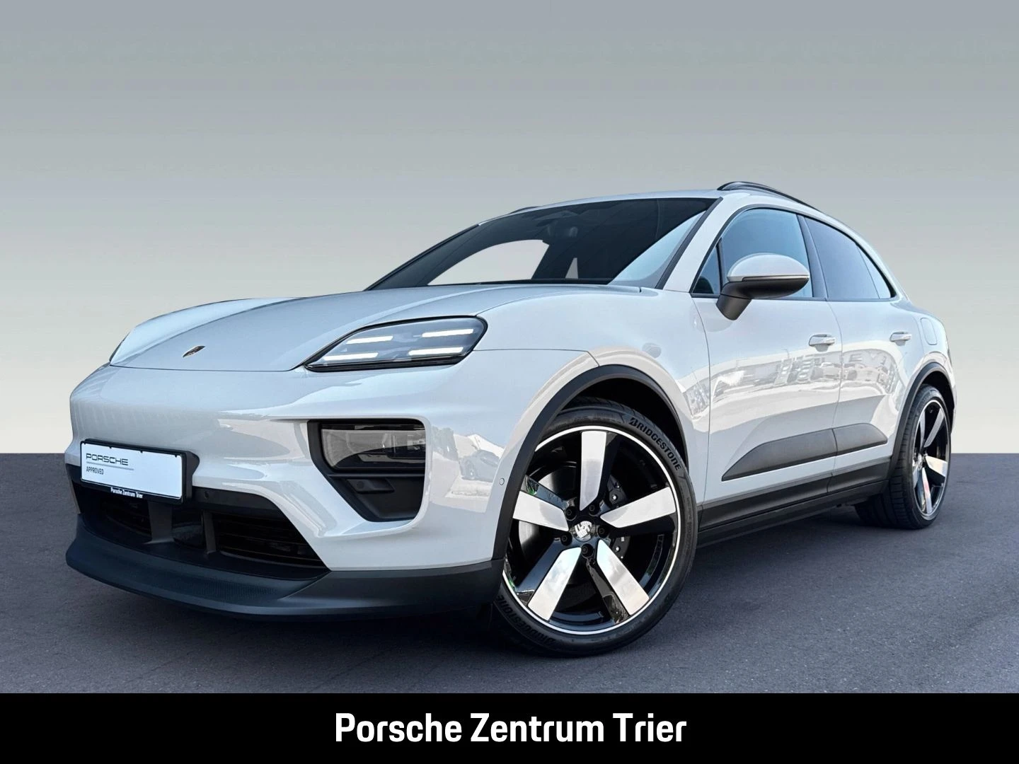 Porsche-Macan-image-0