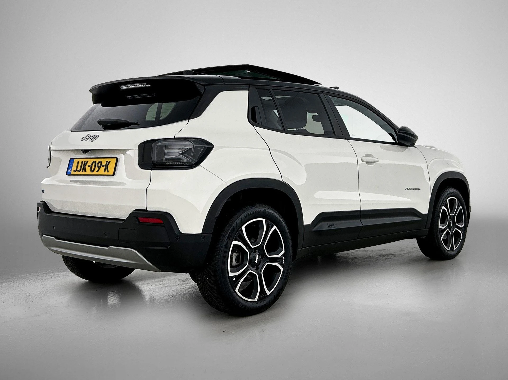 Jeep-Avenger-image-3