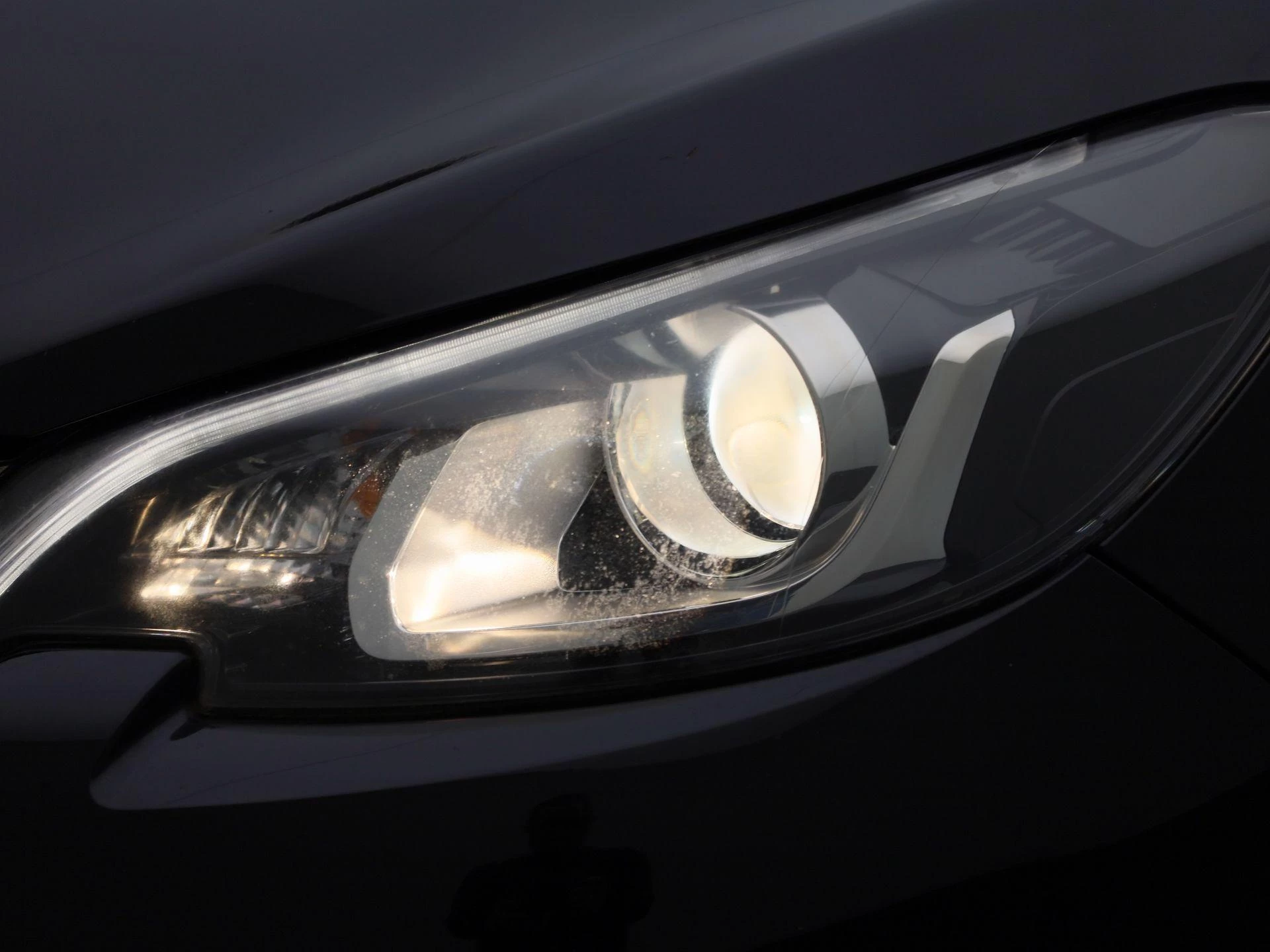 Peugeot 108 1.0 e-VTi Allure
