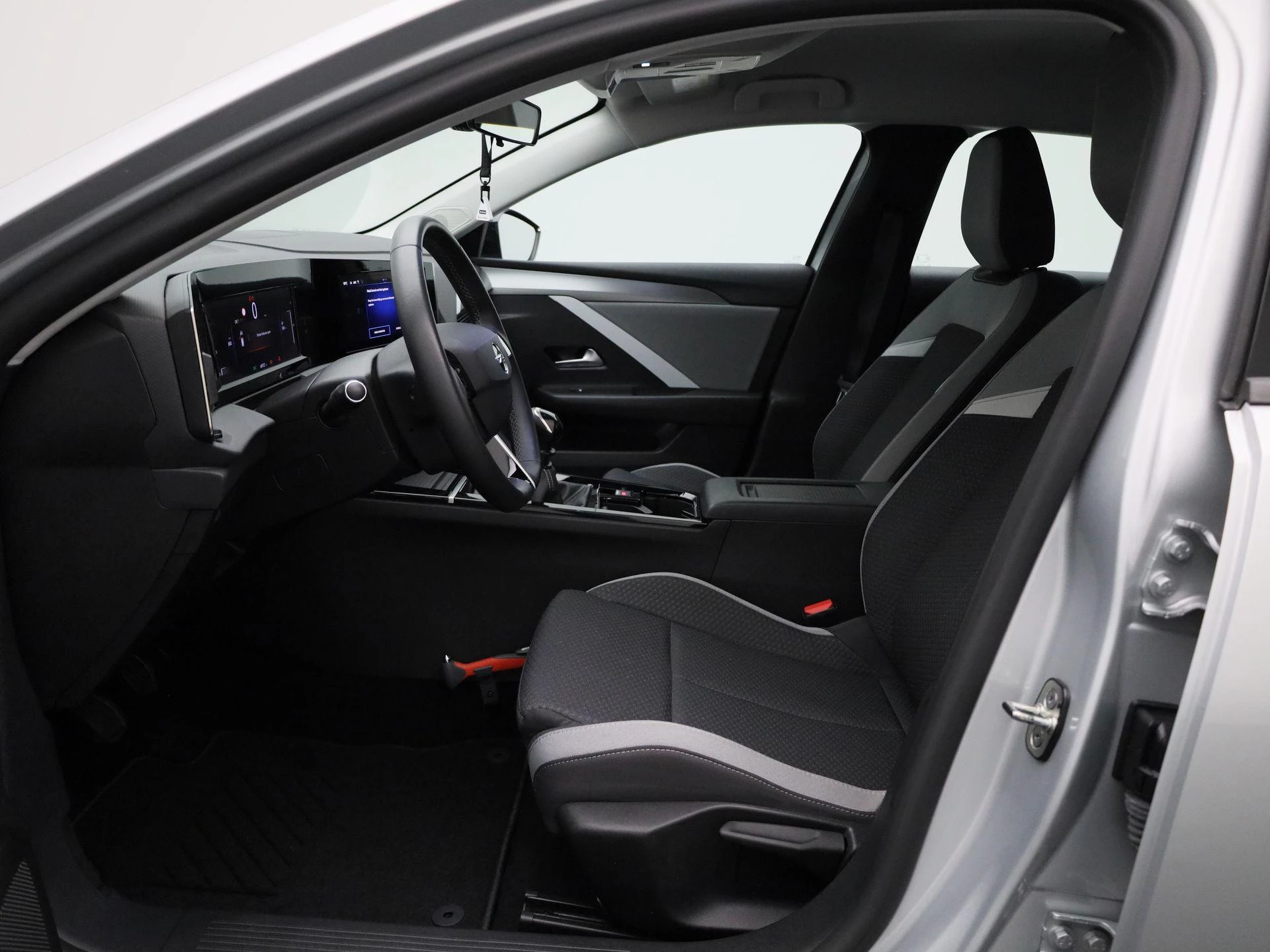 Opel-Astra-image-8