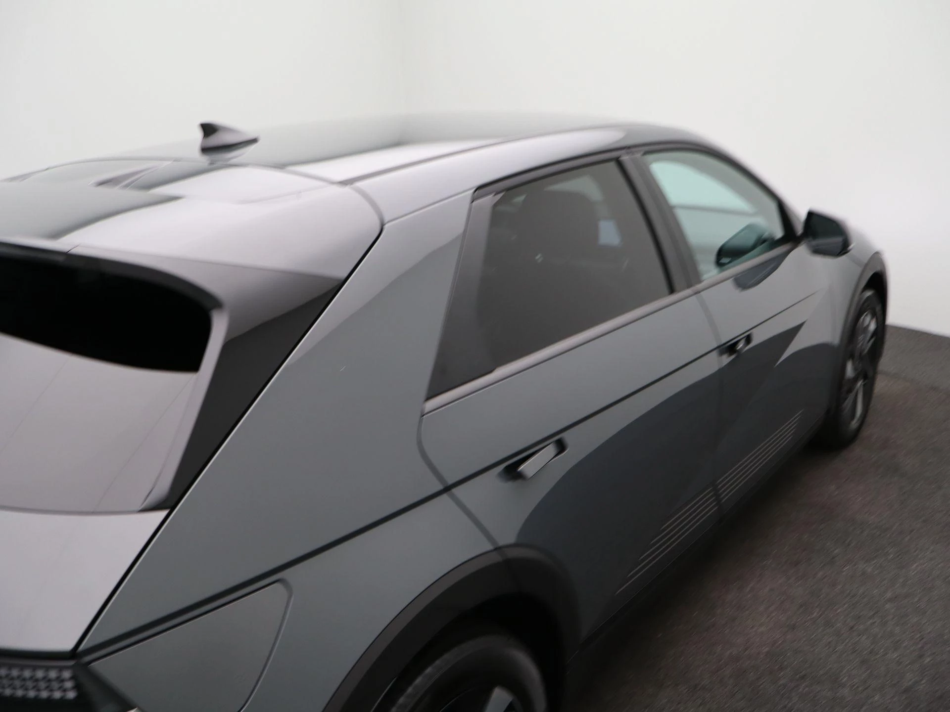 Hyundai-IONIQ 5-image-44