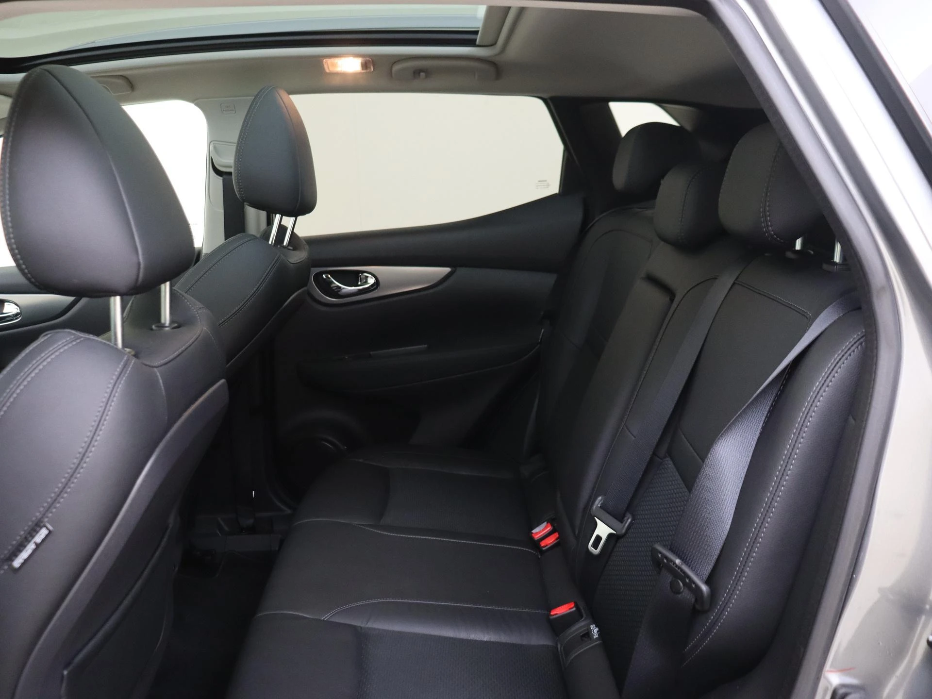 Nissan-QASHQAI-image-15