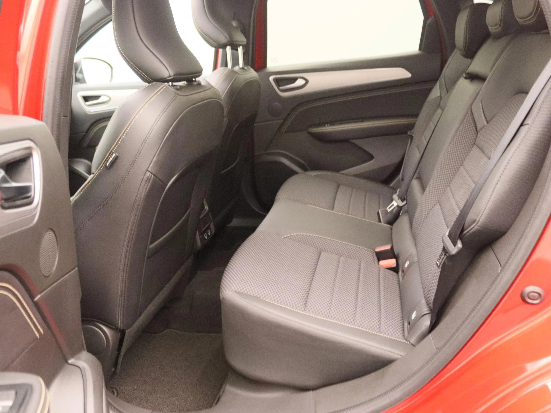 Renault Arkana E-Tech full hybrid 145 techno