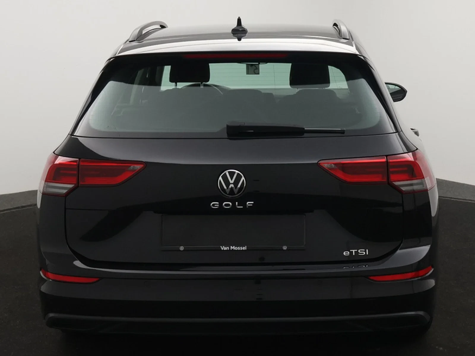 Volkswagen Golf VIII SW Golf Variant Life 1.0eTSI 110PK *AUTOMAAT*VIRTUAL COCKPIT*LED*ACC*PDC*APP-CONNECT*...*