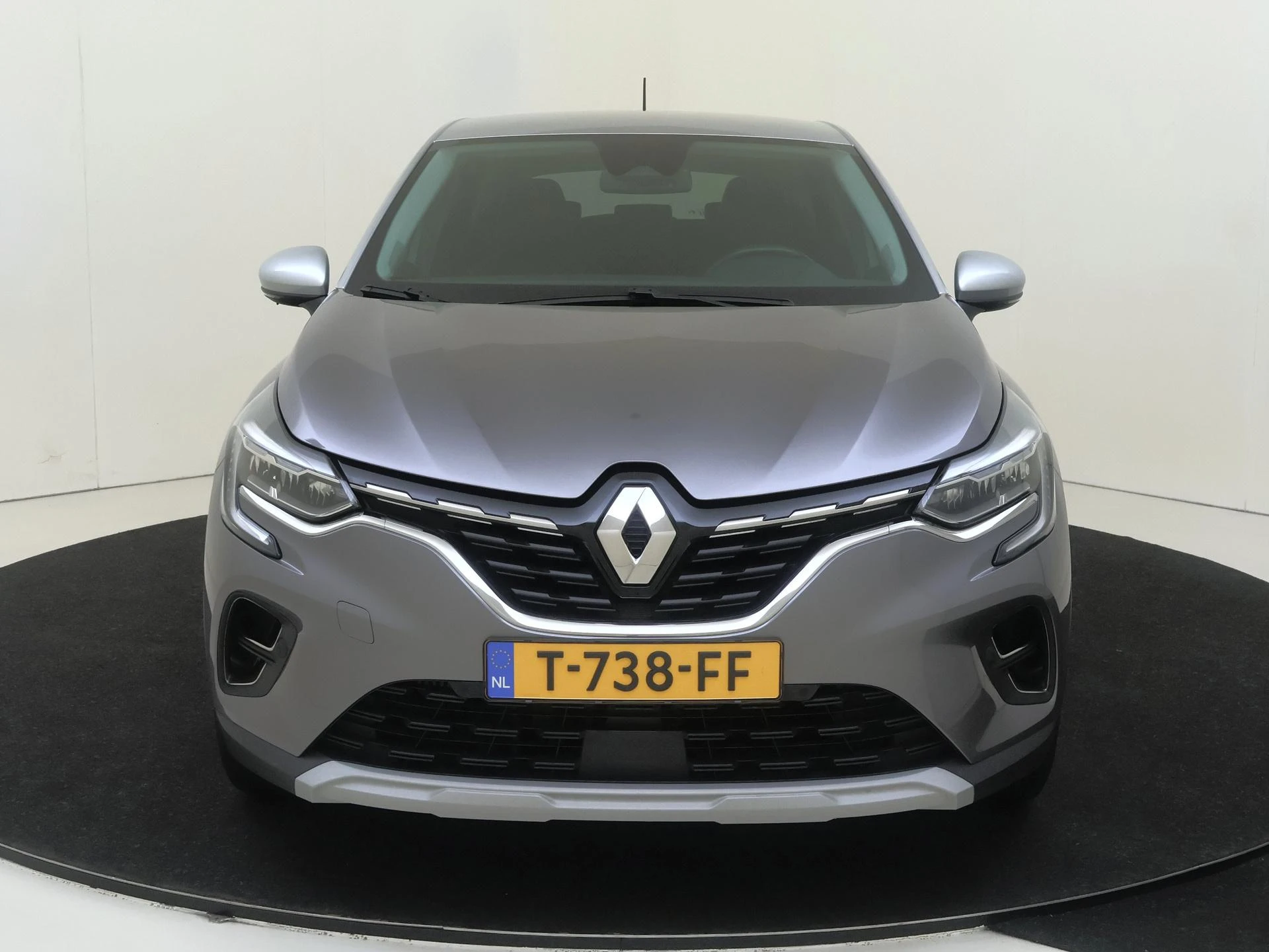 Renault-Captur-image-5