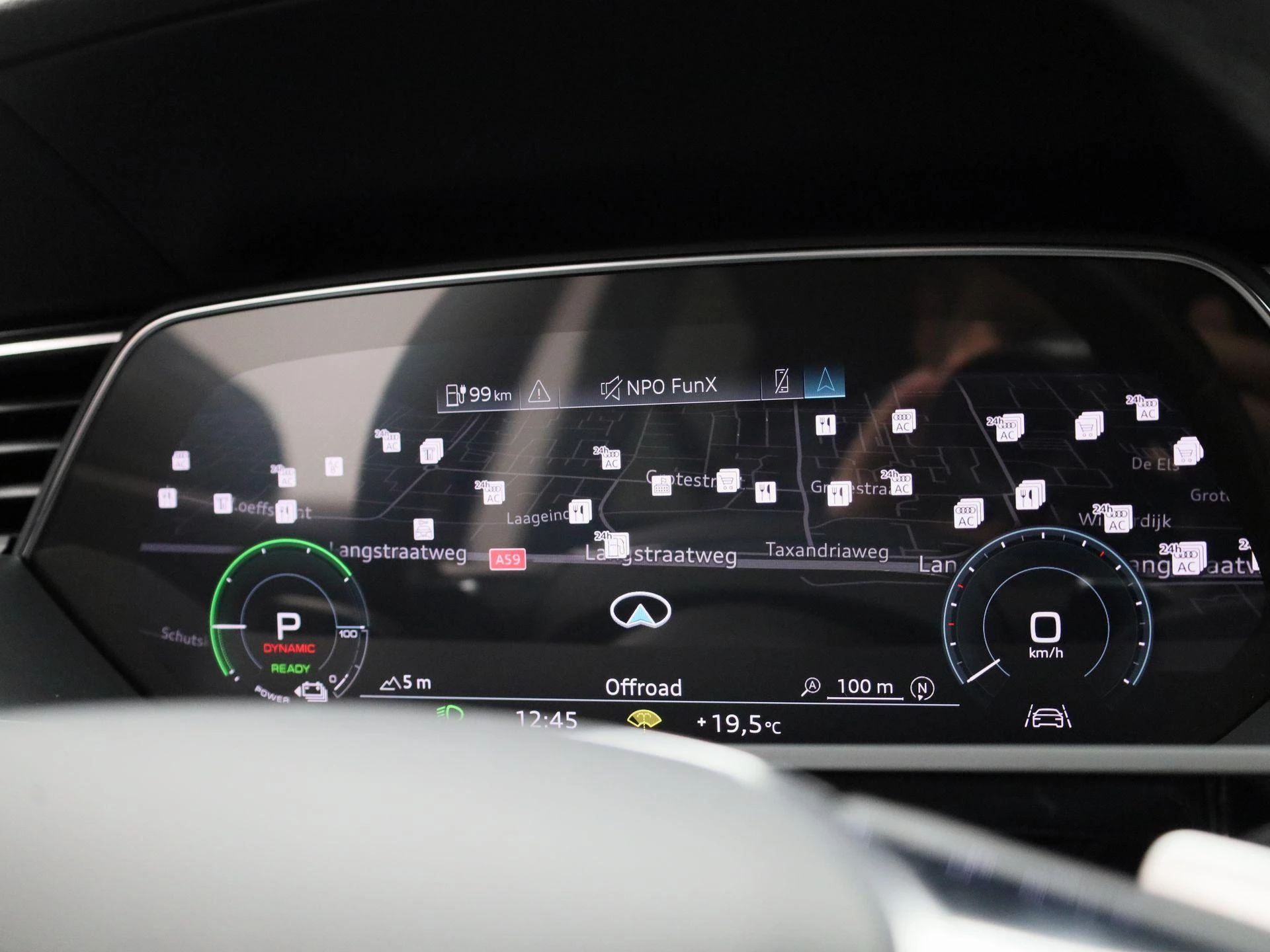 Audi-e-tron-image-18