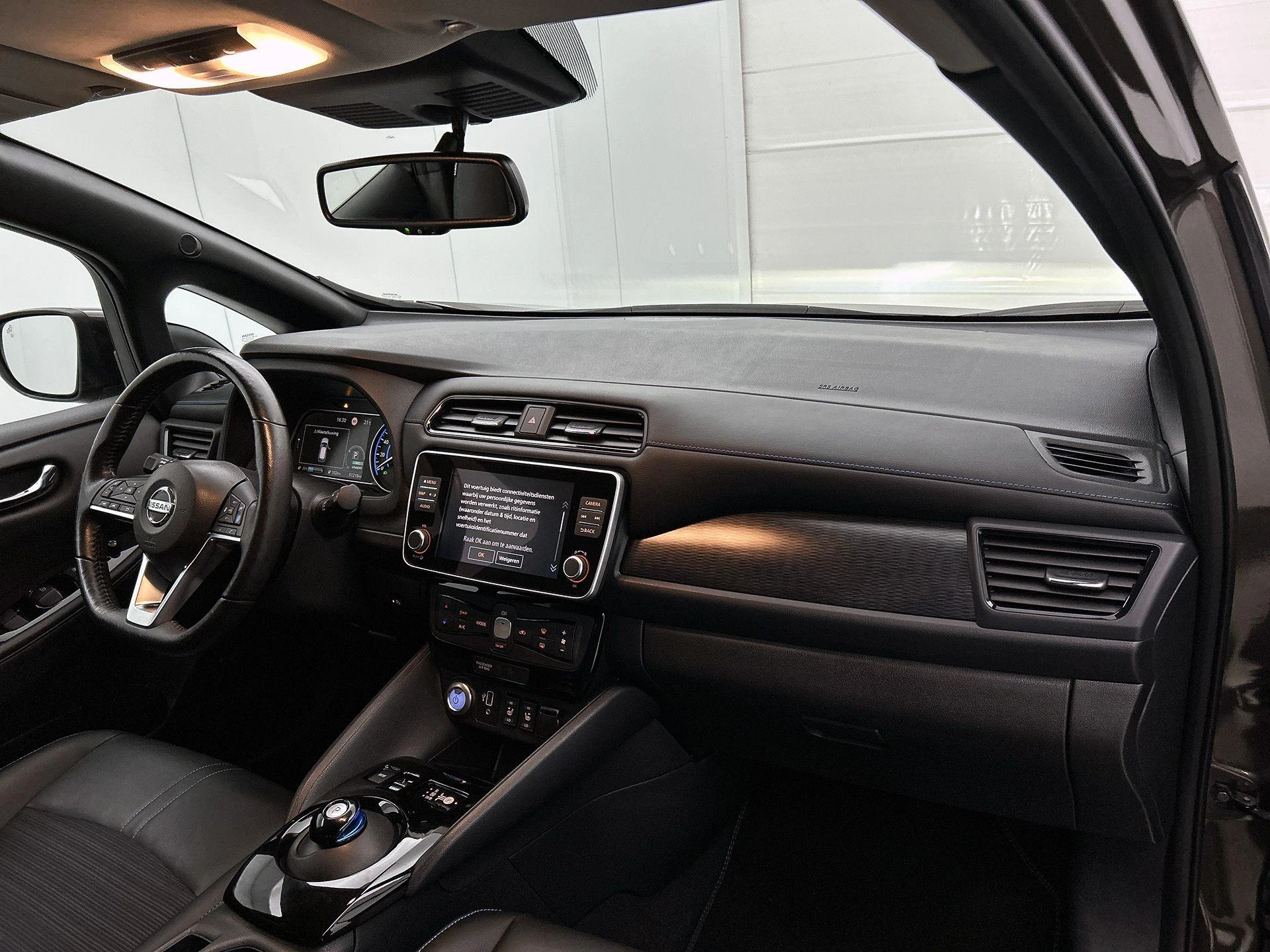Nissan-Leaf-image-19