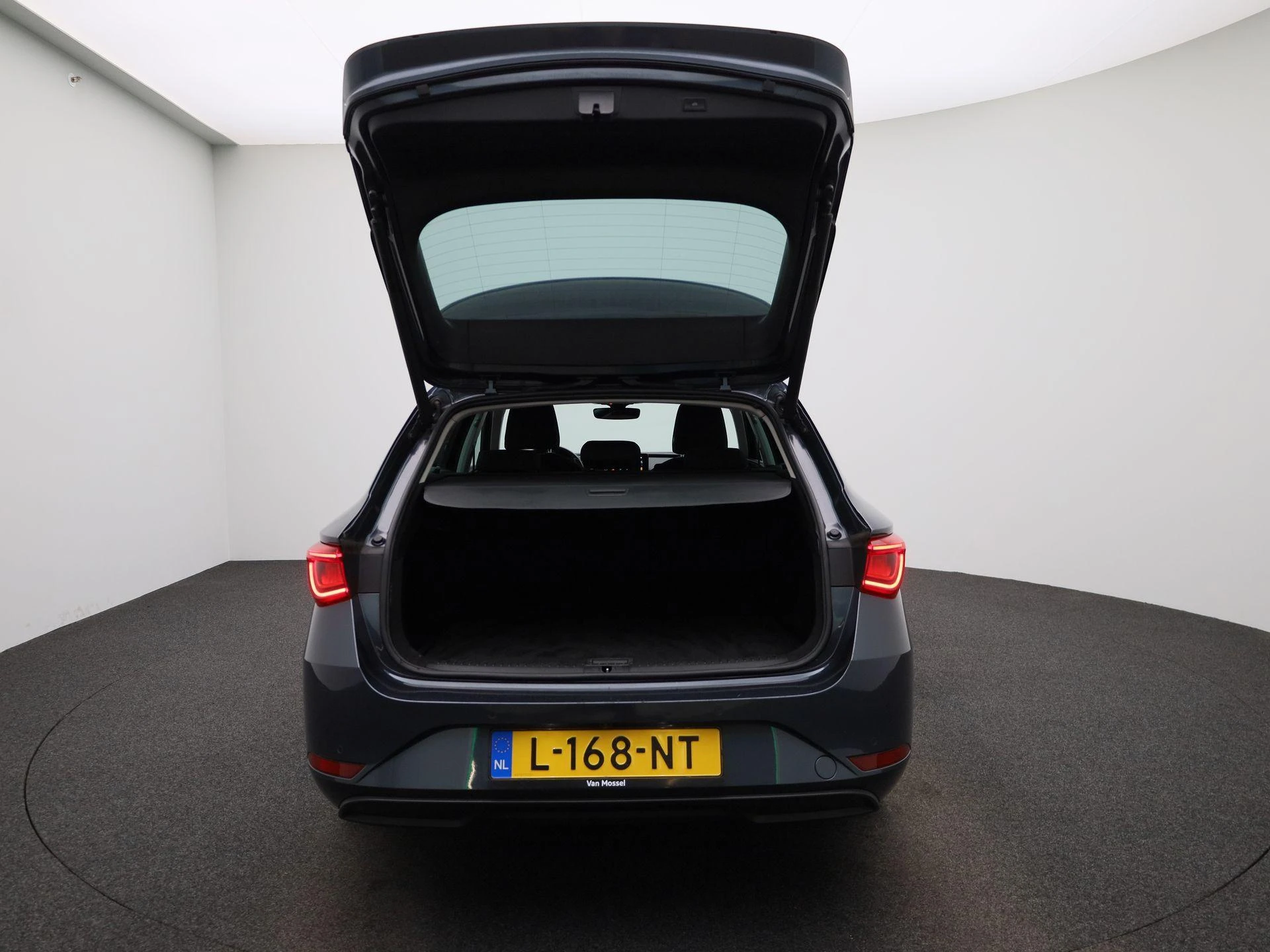 SEAT-Leon-image-10