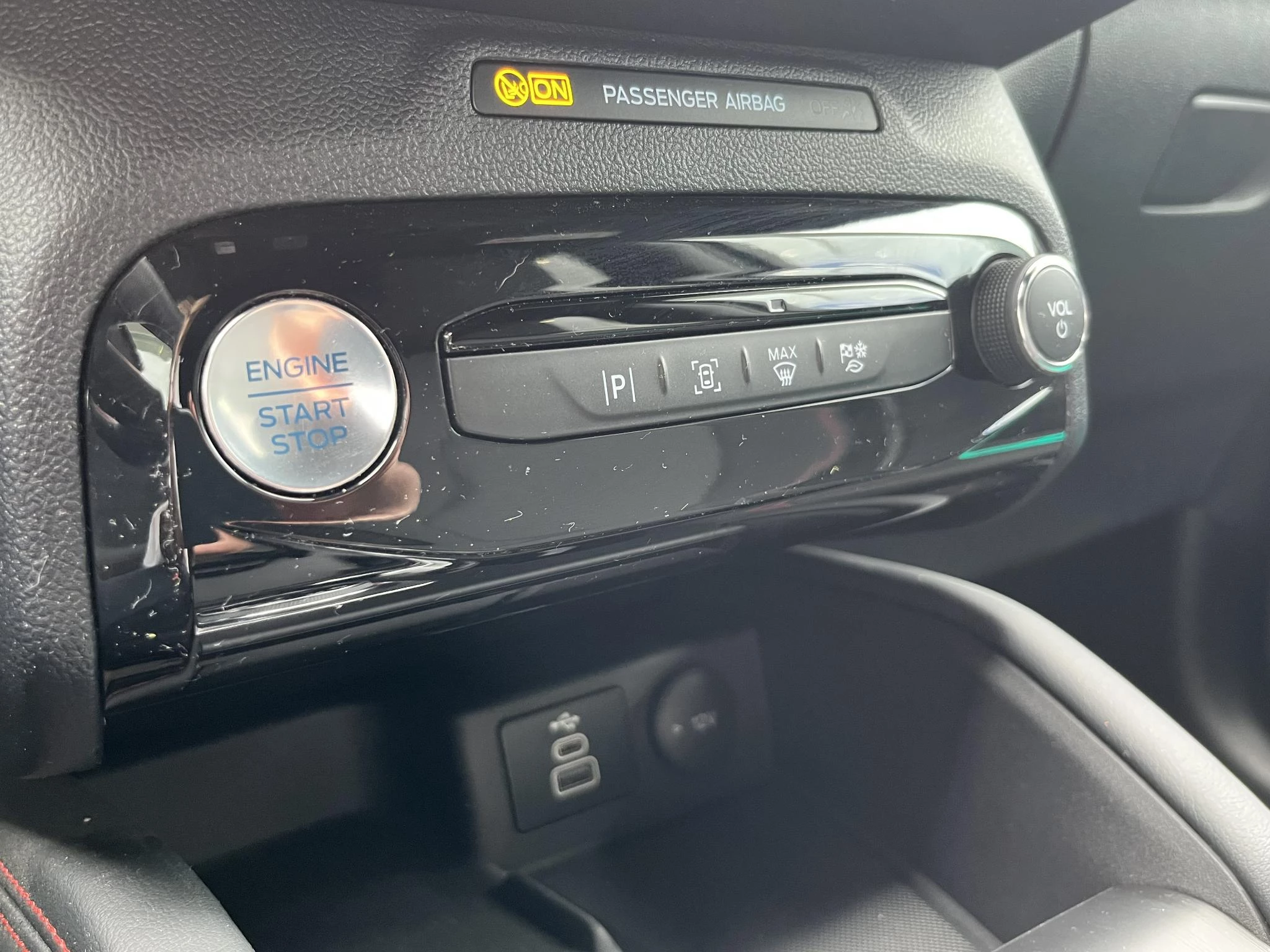 Ford-Kuga-image-32