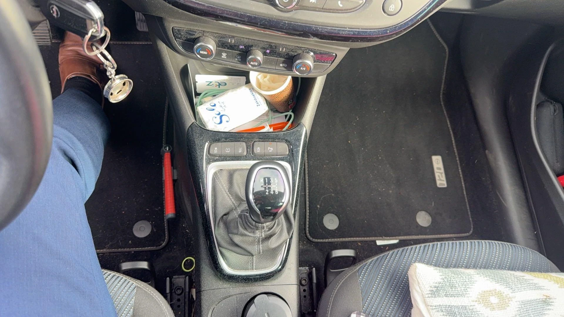 Opel-Crossland X-image-23