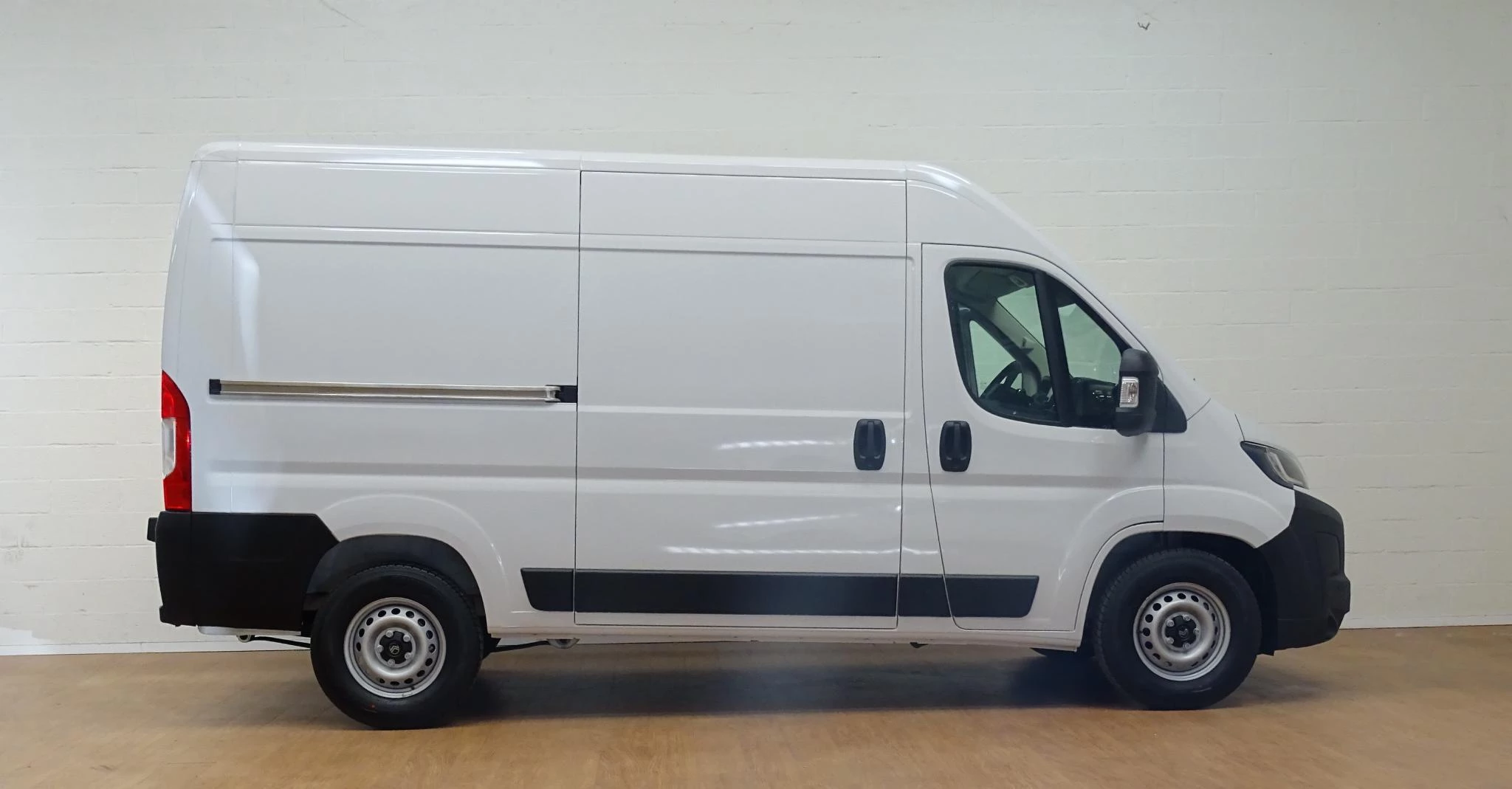 Citroën Jumper 35 L2H2 - 2.2 BlueHDi 140 S&S AT