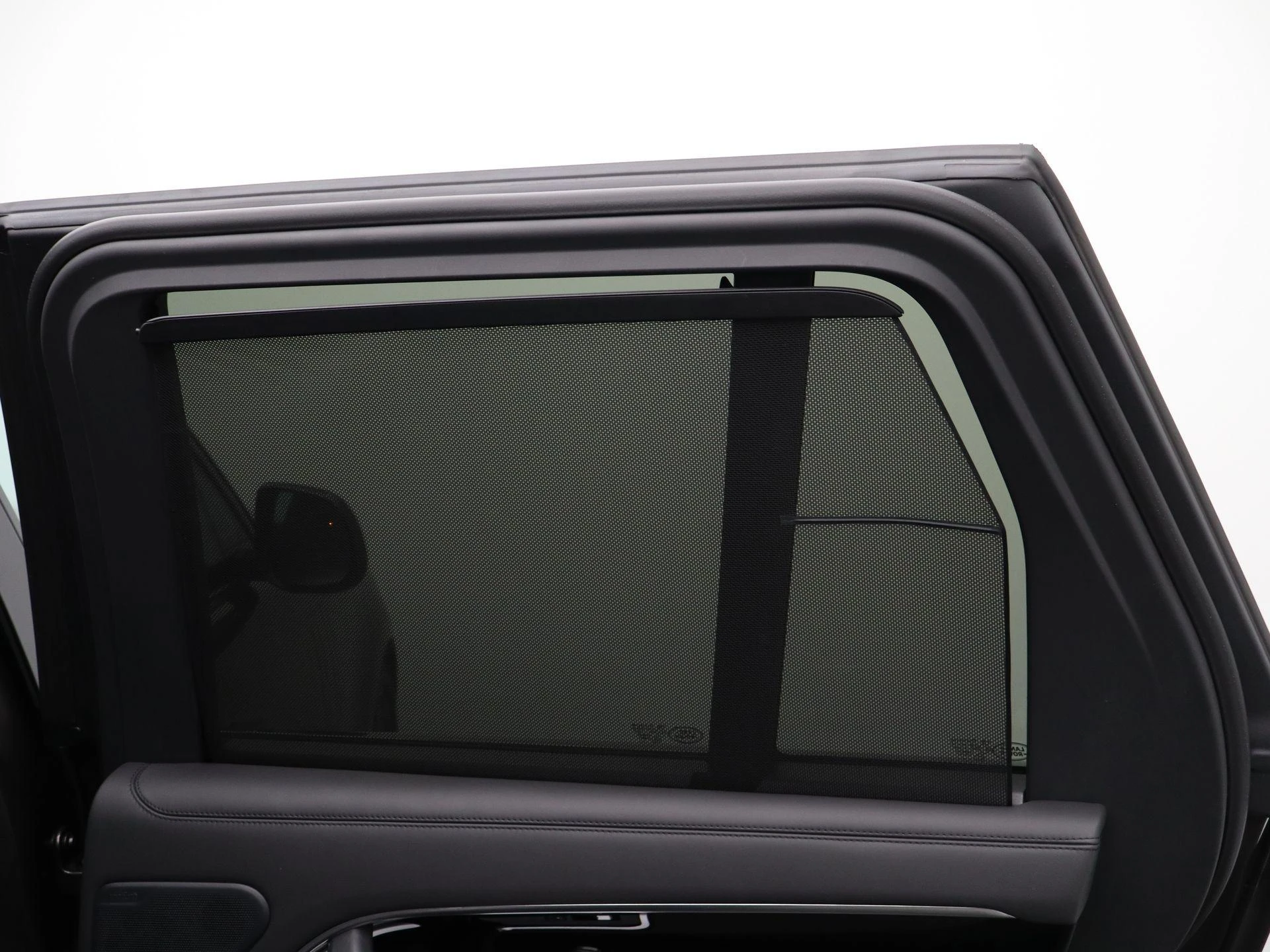 Land Rover-Range Rover-image-43
