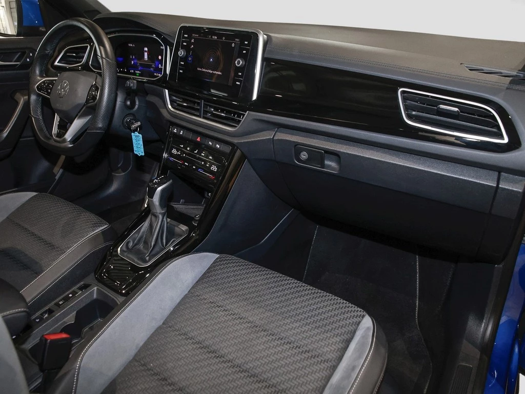 Volkswagen-T-Roc-image-6